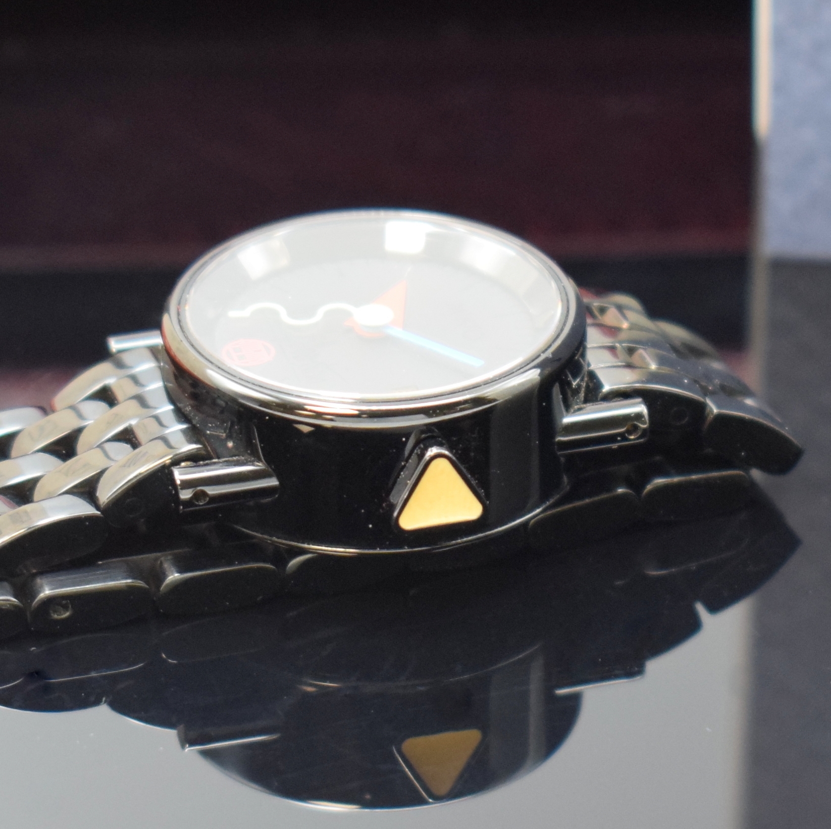 Detail c: ALAIN SILBERSTEIN Mikro auf 999 Stück limitierte Damenarmbanduhr, Frankreich um 1993, Automatik, geschw., beids. vergl. Edelstahlgeh., Boden ...