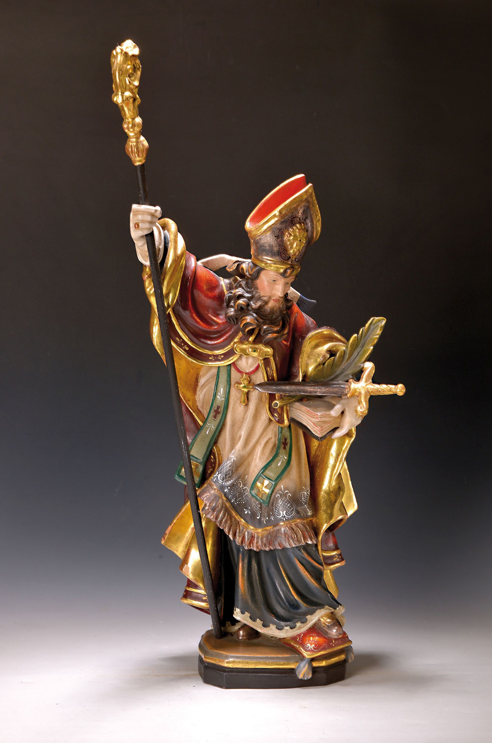 Bildschnitzerei Bischofheiliger, süddeutsch, 2. Hälfte 20.Jh., Holz geschnitzt, farbig und gold gefasst, wohl Hl. Otto von Freising, H. Figur 60 cm