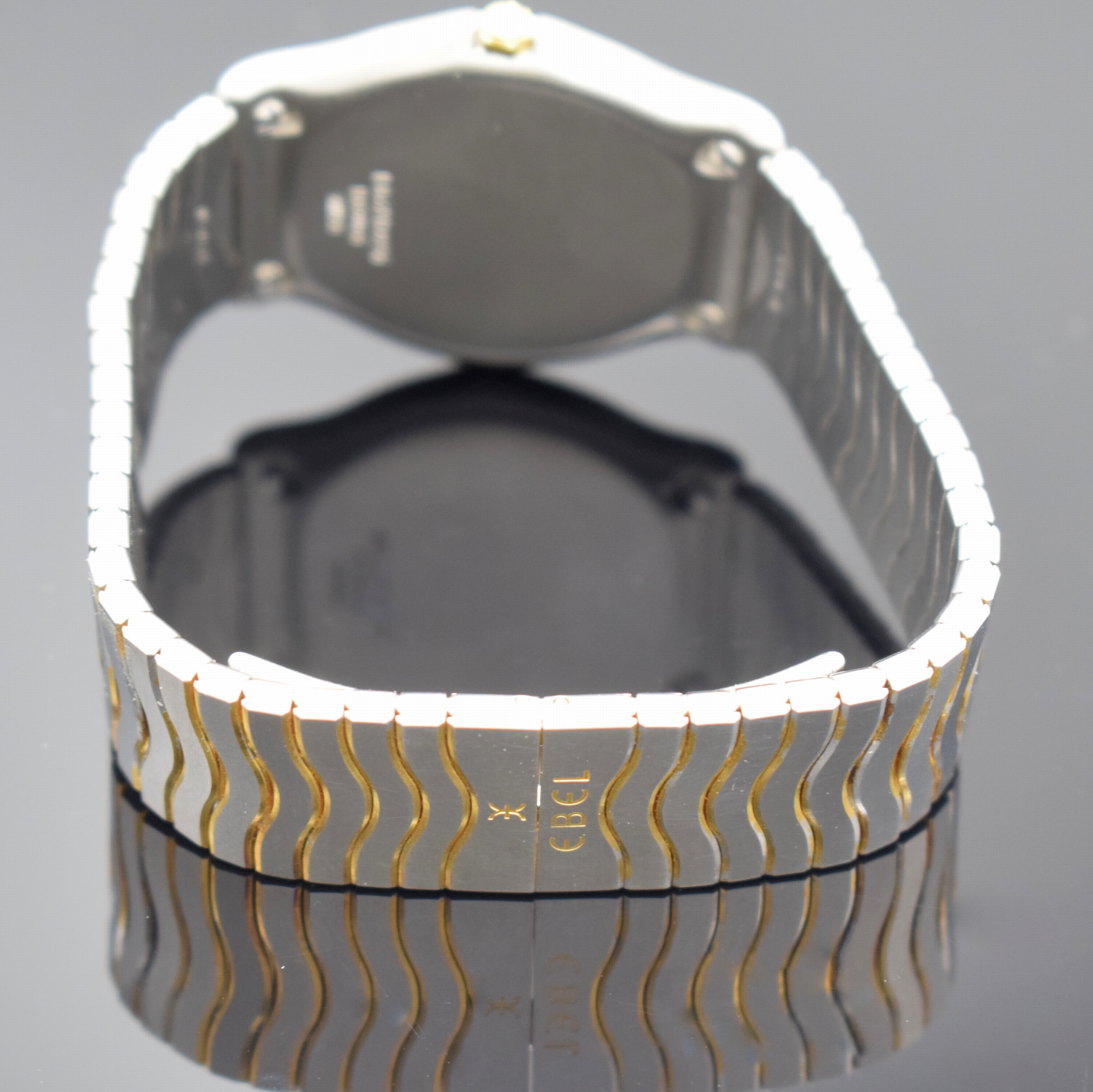 Detail b: EBEL Armbanduhr Sport Classic Referenz 183903, Schweiz verk. lt. Pap. am 07/1993, quarz, Edelstahl/Gold kombiniert inkl. orig. Wellengliederband m. ...