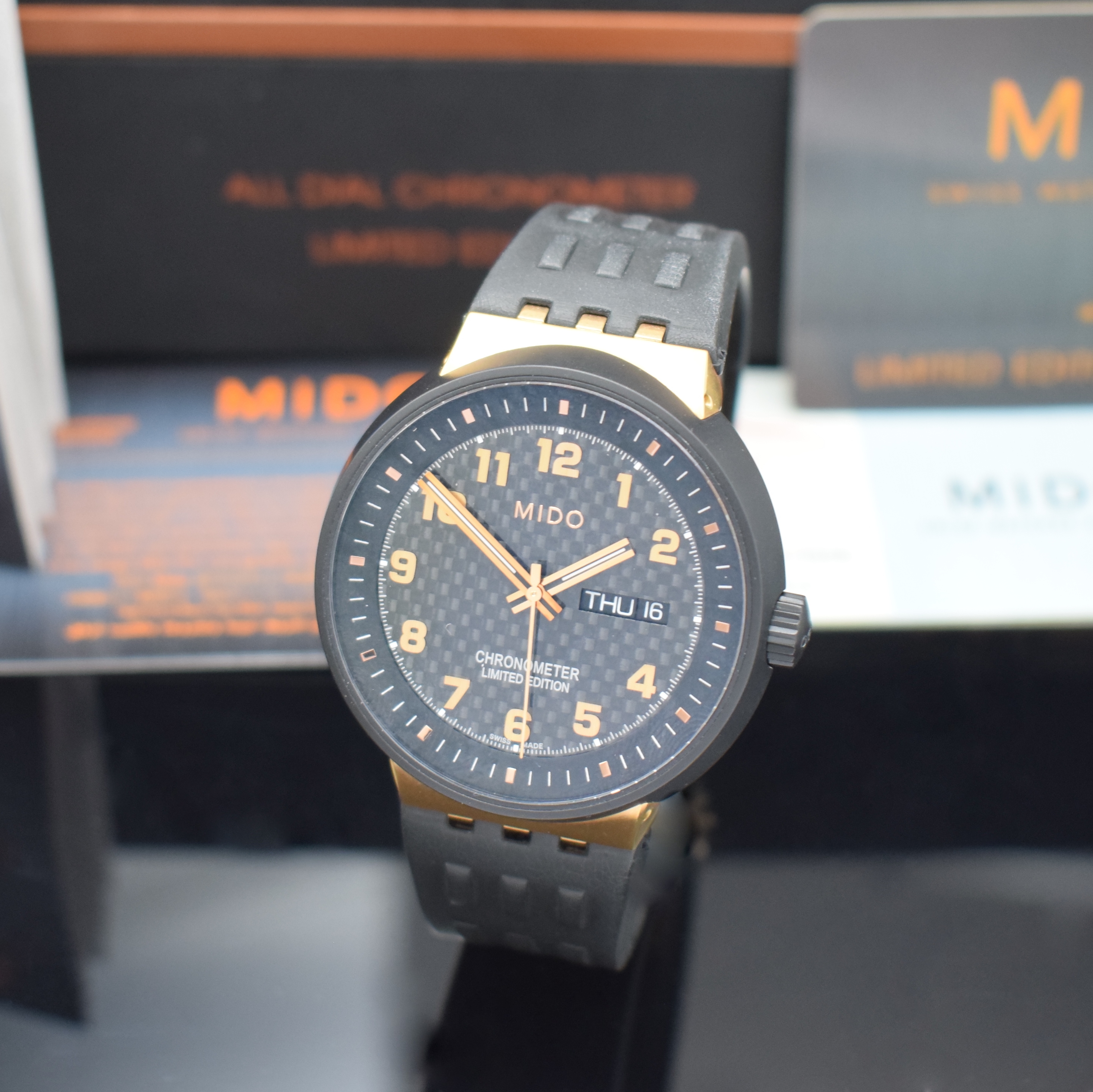 MIDO All Dial auf 900 Stück limitierter Armbandchronometer Referenz M8340A, Schweiz um 2008, Automatik, Edelstahl Geh., beids. vergl., Boden u. ...
