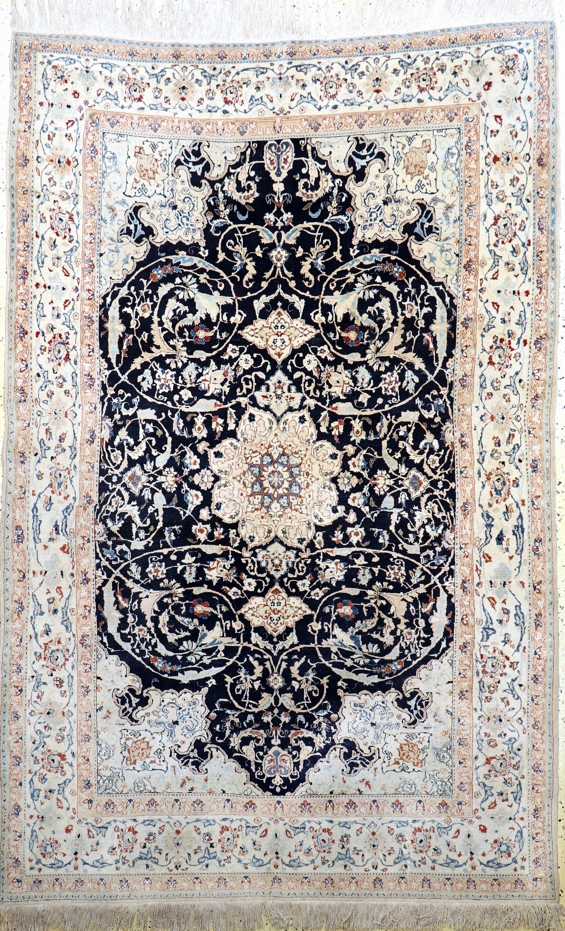 Nain fein"Tudeschk", Persien, Anfang 20.Jhd, Korkwolle mit Seide, ca. 240 x 160 cm,ca. 1,0 Mio. Kn/qm, EHZ: 2-3