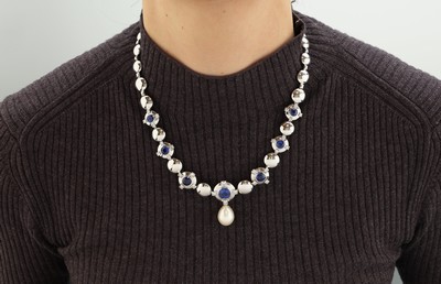 26908652d - 18 kt Gold Saphir-Diamant-Schmuckset, WG 750/000, qualitätvolle und massive ...