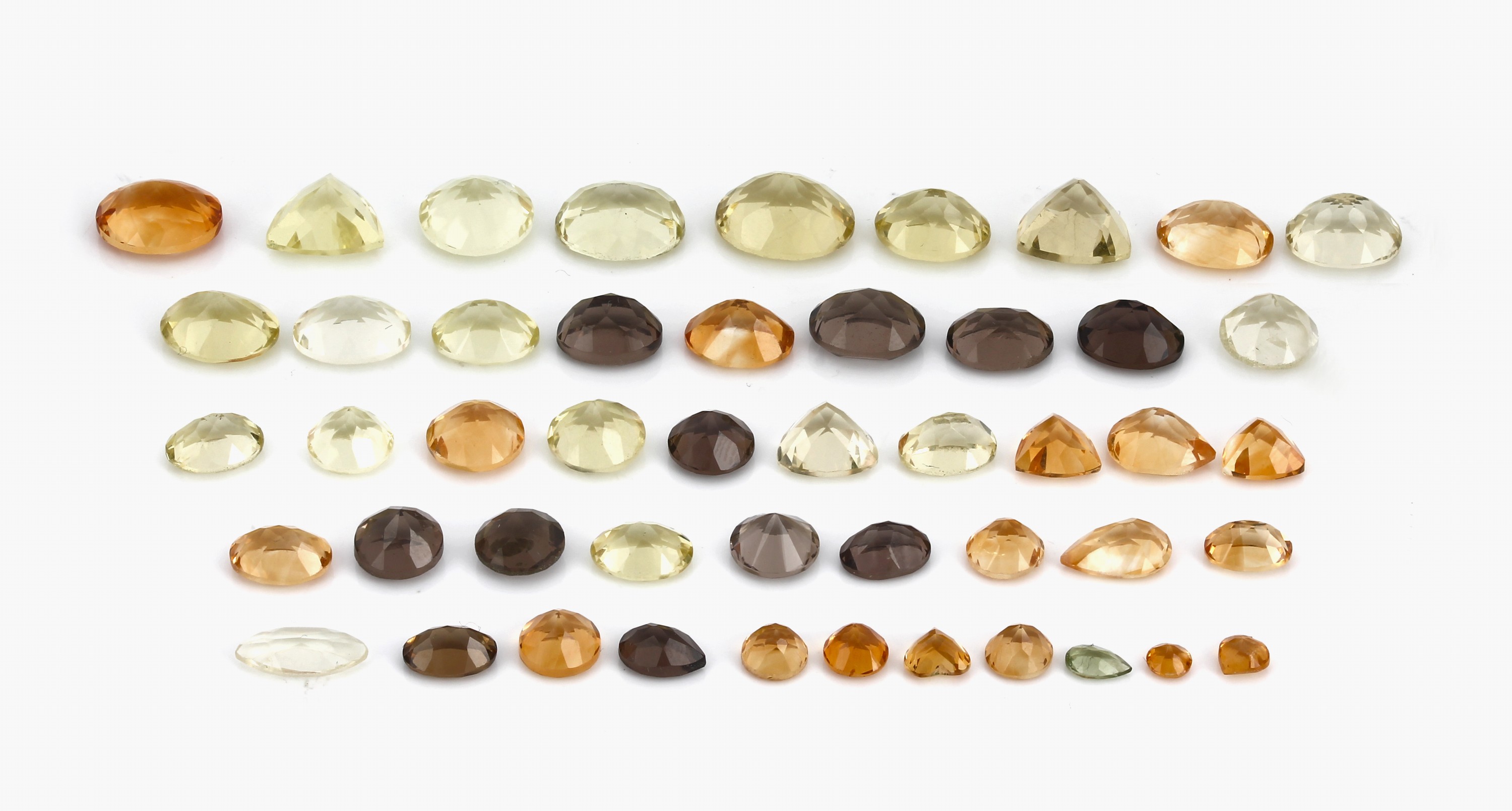 Detail a: Lot lose facett. Quarze, zus. 75.60 ct, in versch. Schliffformen, Größen und Farben