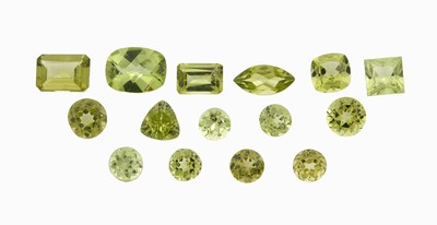 Image Lot 15 lose facett. Peridots, zus. 8.08 ct, in versch. Schliffformen, Größen ...