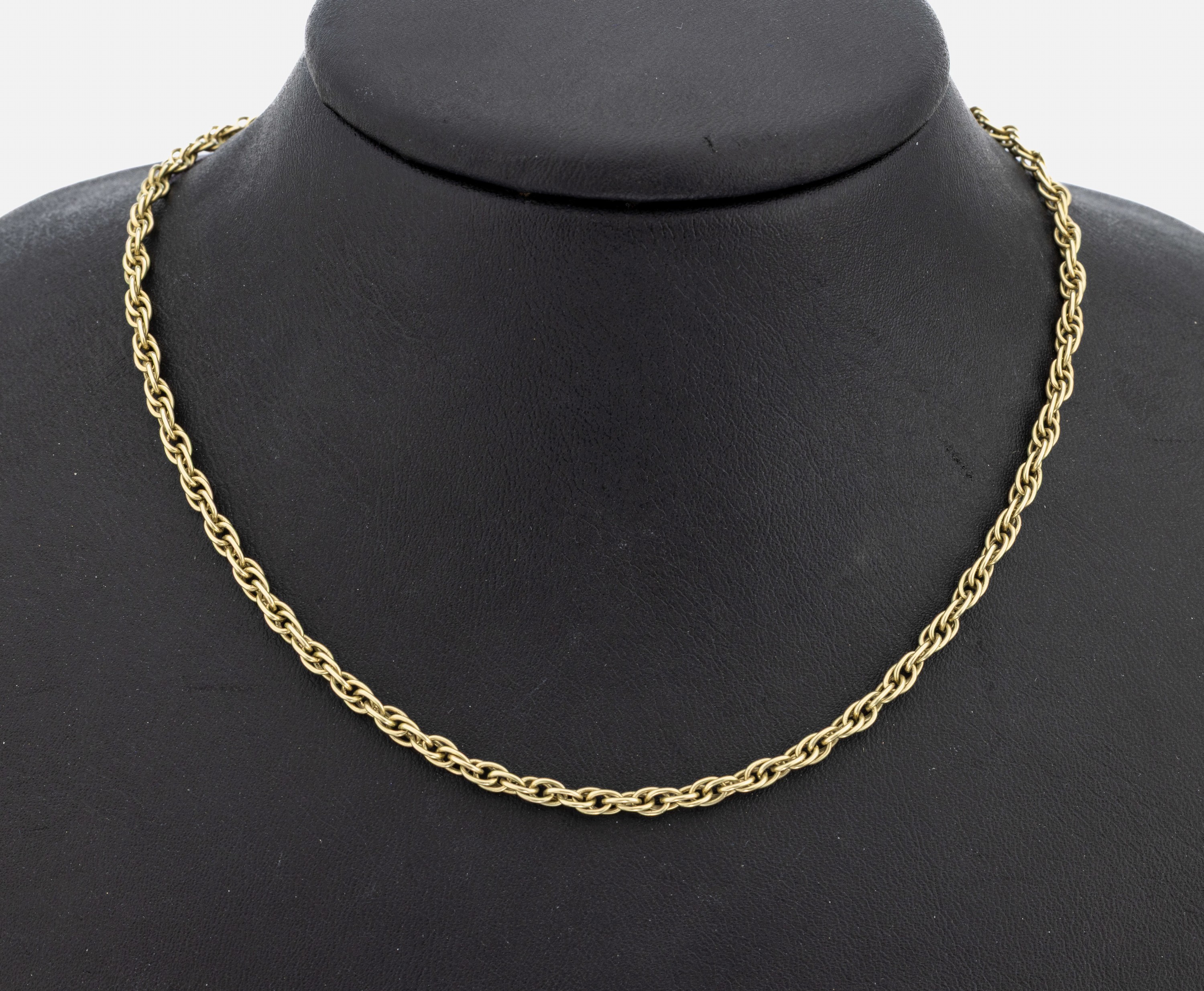 14 kt Gold Collier, GG 585/000, ineinander verschlungene Ösen, L. ca. 47 cm, Federringschließe, ca. 13.2 g