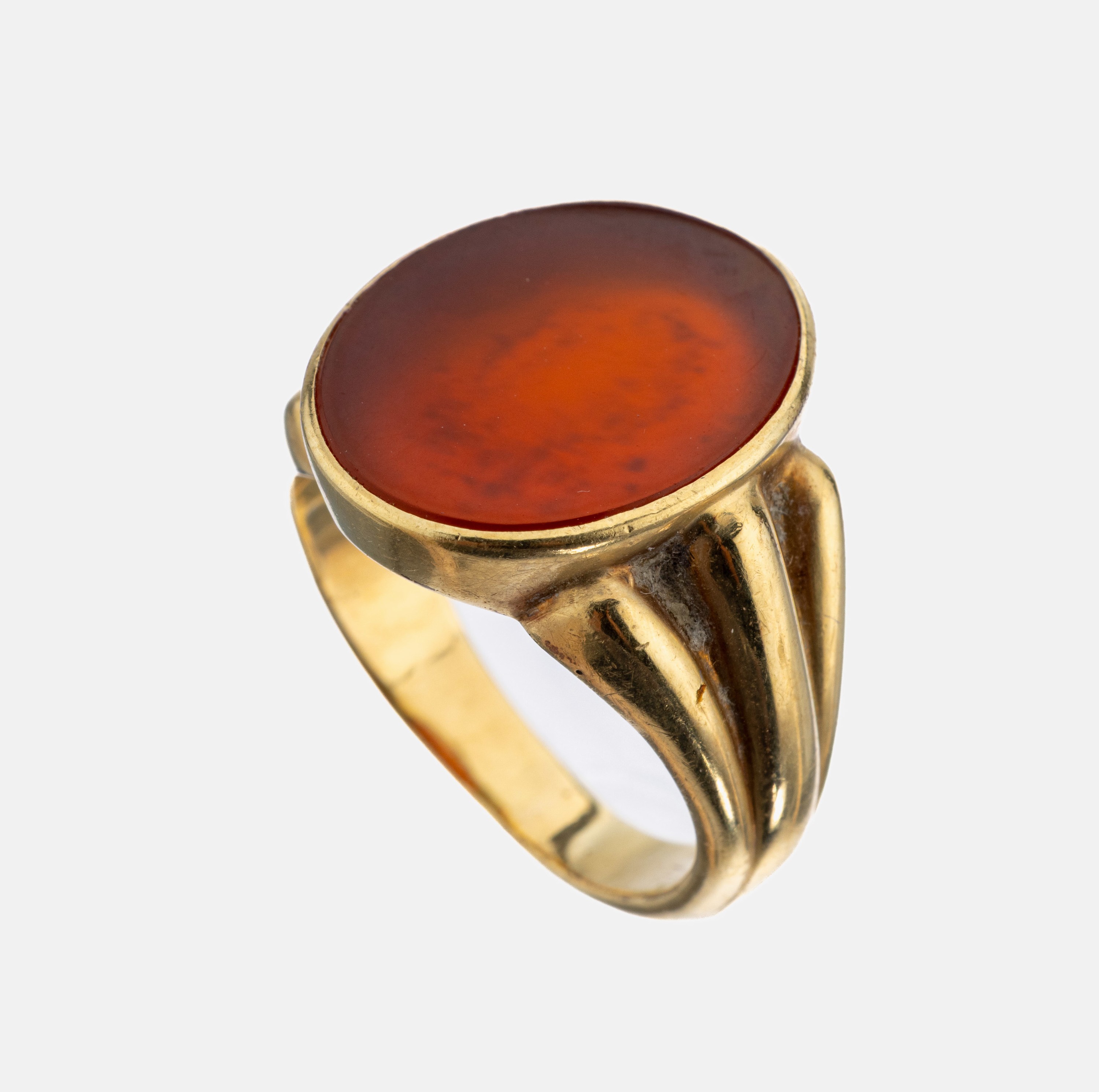 14 kt Gold Karneol-Ring, um 1930, GG 585/000 gepr., freie ovale Karneol-Platte, RW 55, ca. 6.3 g