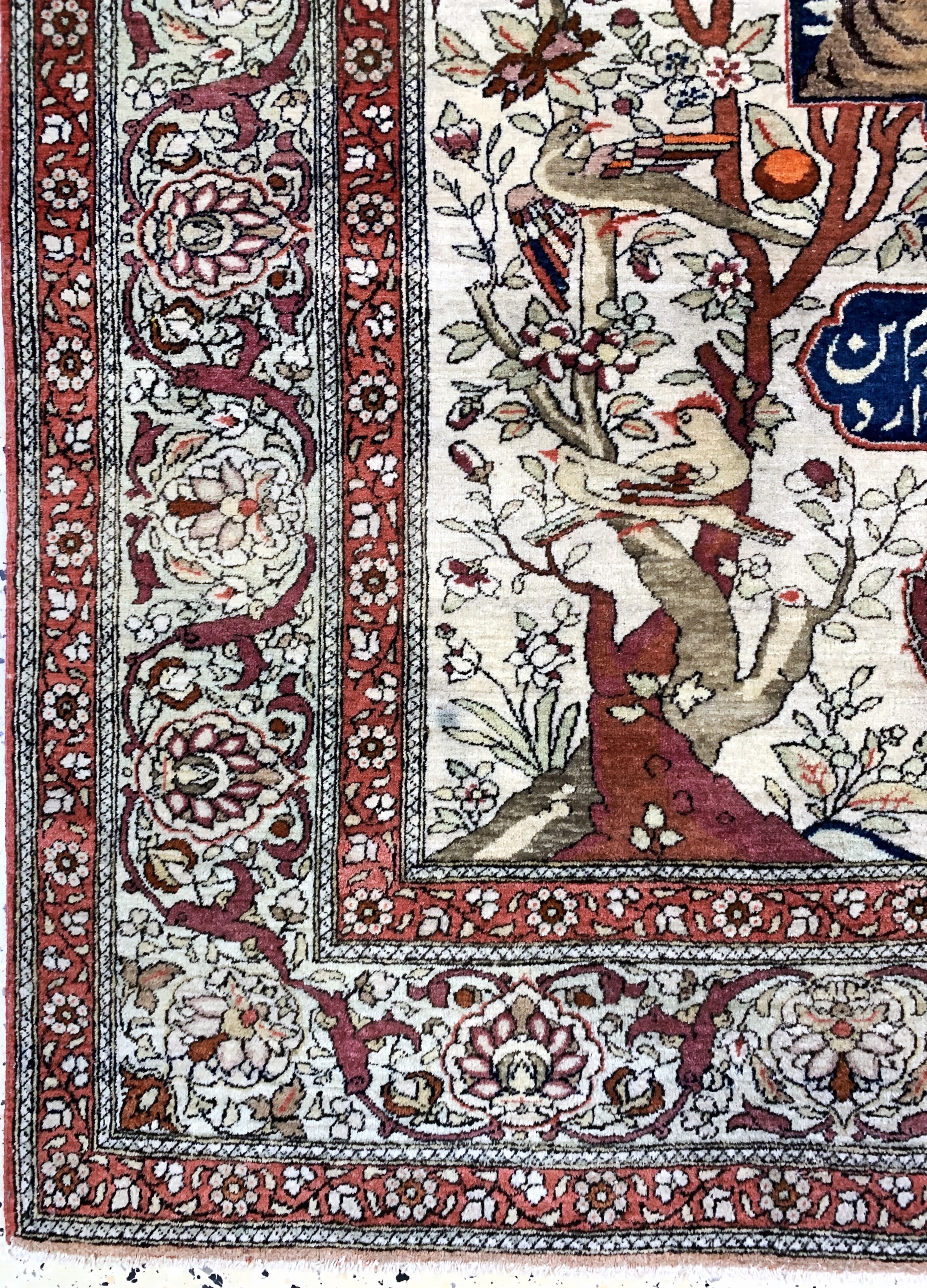 Detail b: Esfahan"Ahmad"fein antik, Persien, um 1900,Korkwolle auf Baumwolle, ca. 192 x 133 cm, (Auftragarbeit), fachkundig gereinigt, EHZ: 2