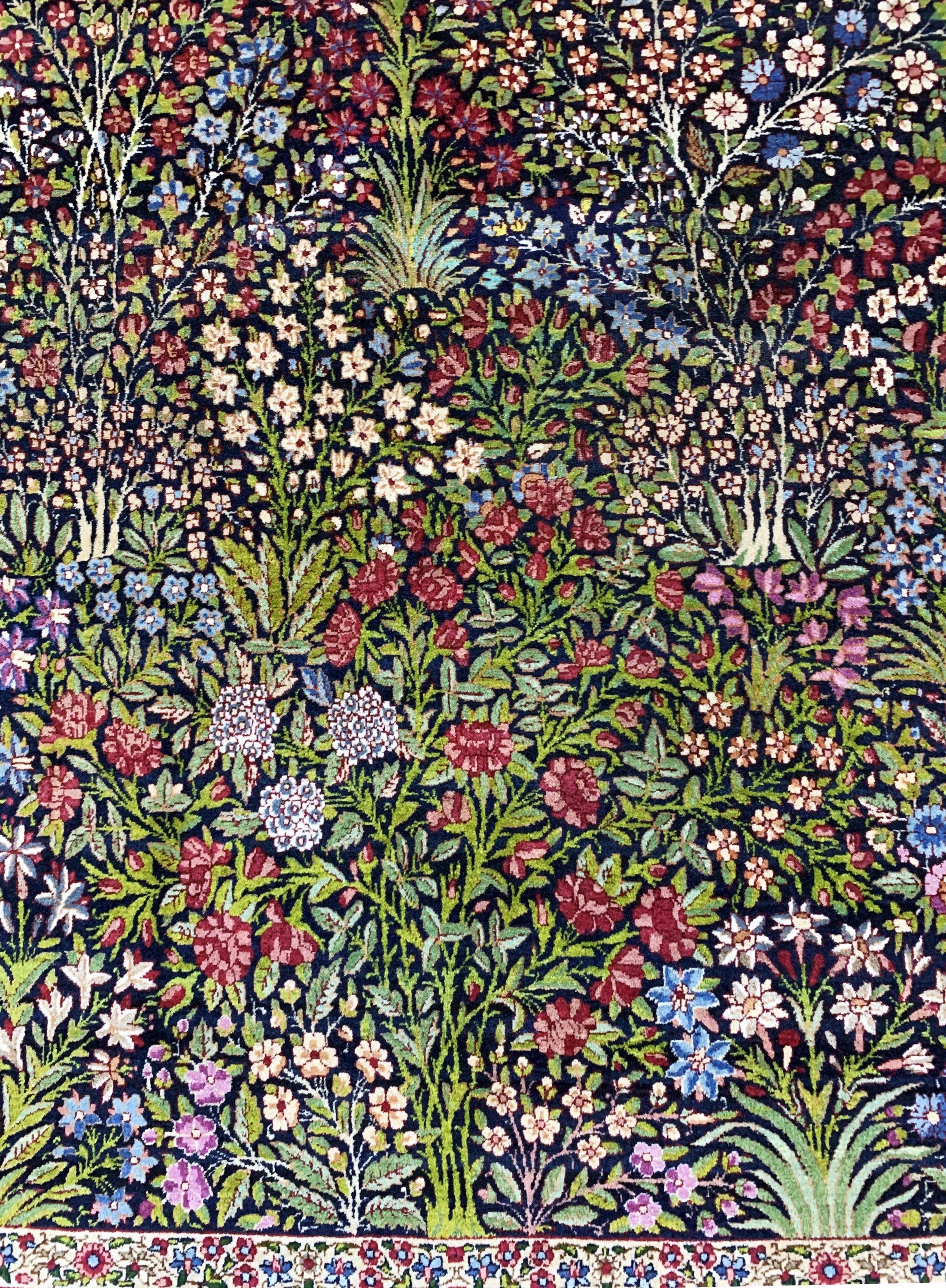 Detail c: Kerman fein antik Persien, "Mille Fleur", um 1900, Korkwolle auf Baumwolle, ca. 255 x 155 cm, fachkundig gereinigt, EHZ: 1-2