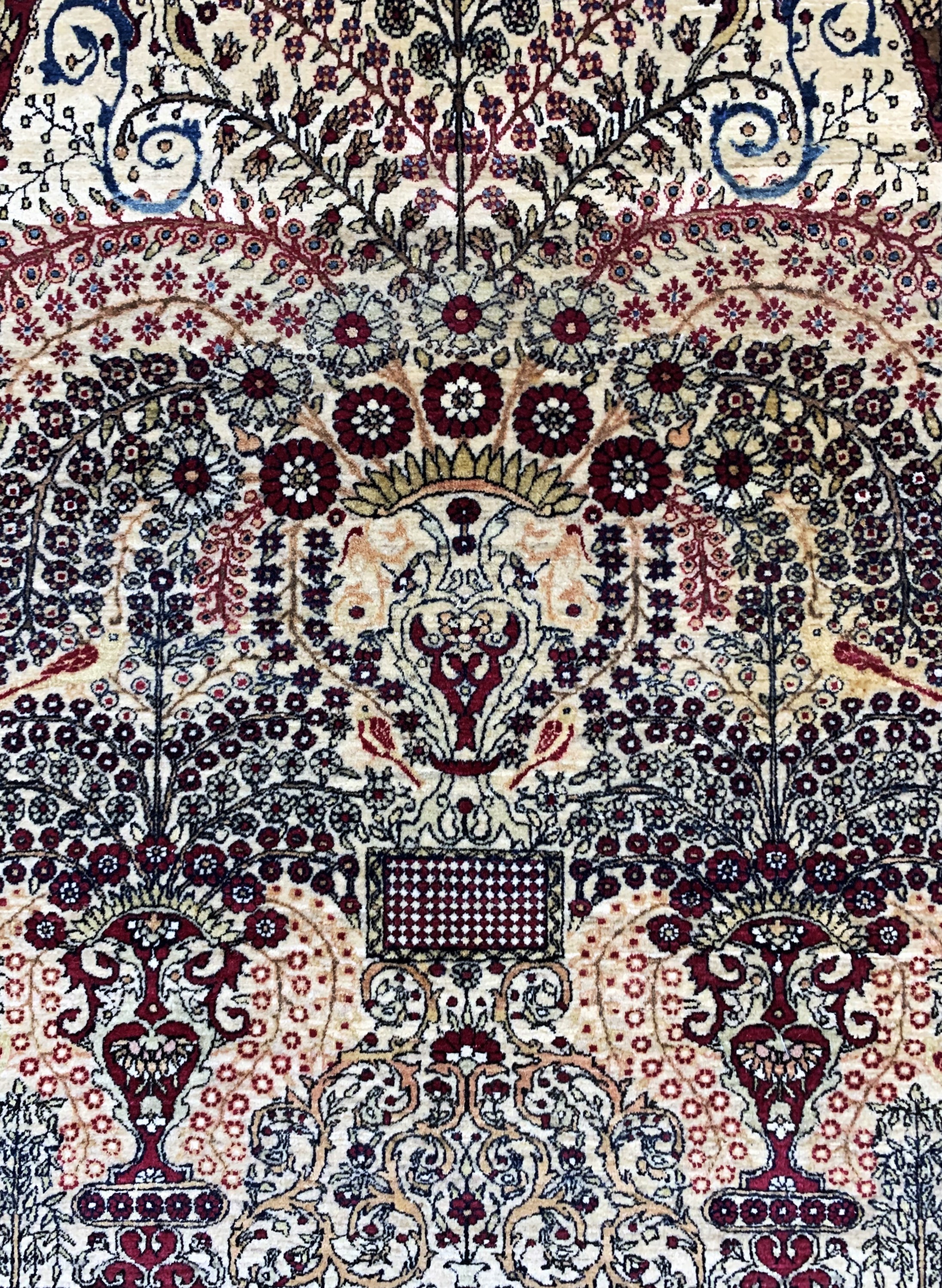 Detail c: Esfahan"Ahmad"fein antik, Persien, um 1900,Korkwolle auf Baumwolle, ca. 206 x 140 cm, fachkundig gereinigt, EHZ: 1-2