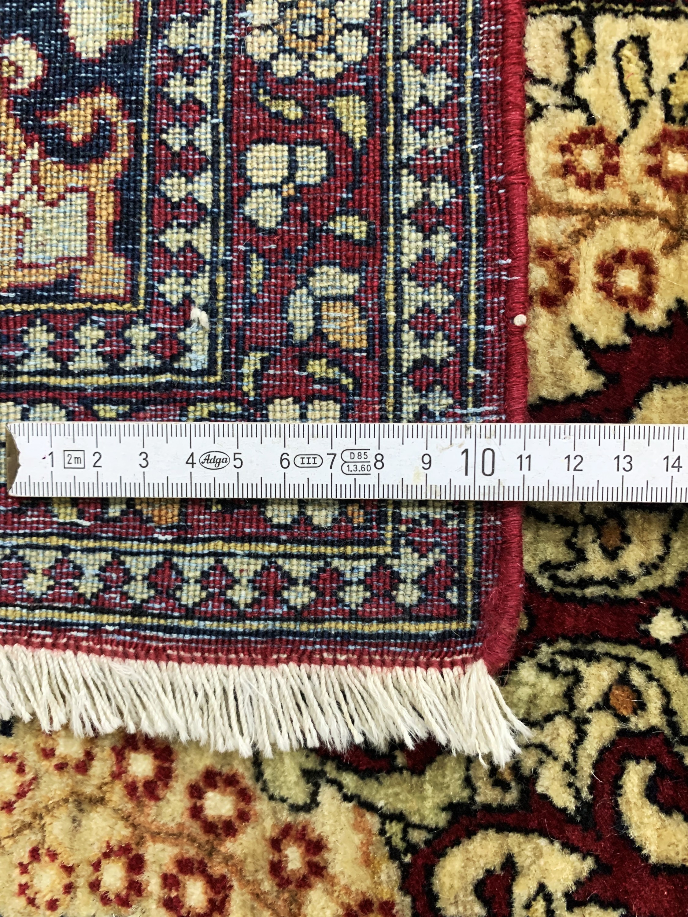 Detail g: Esfahan"Ahmad"fein antik, Persien, um 1900,Korkwolle auf Baumwolle, ca. 206 x 140 cm, fachkundig gereinigt, EHZ: 1-2