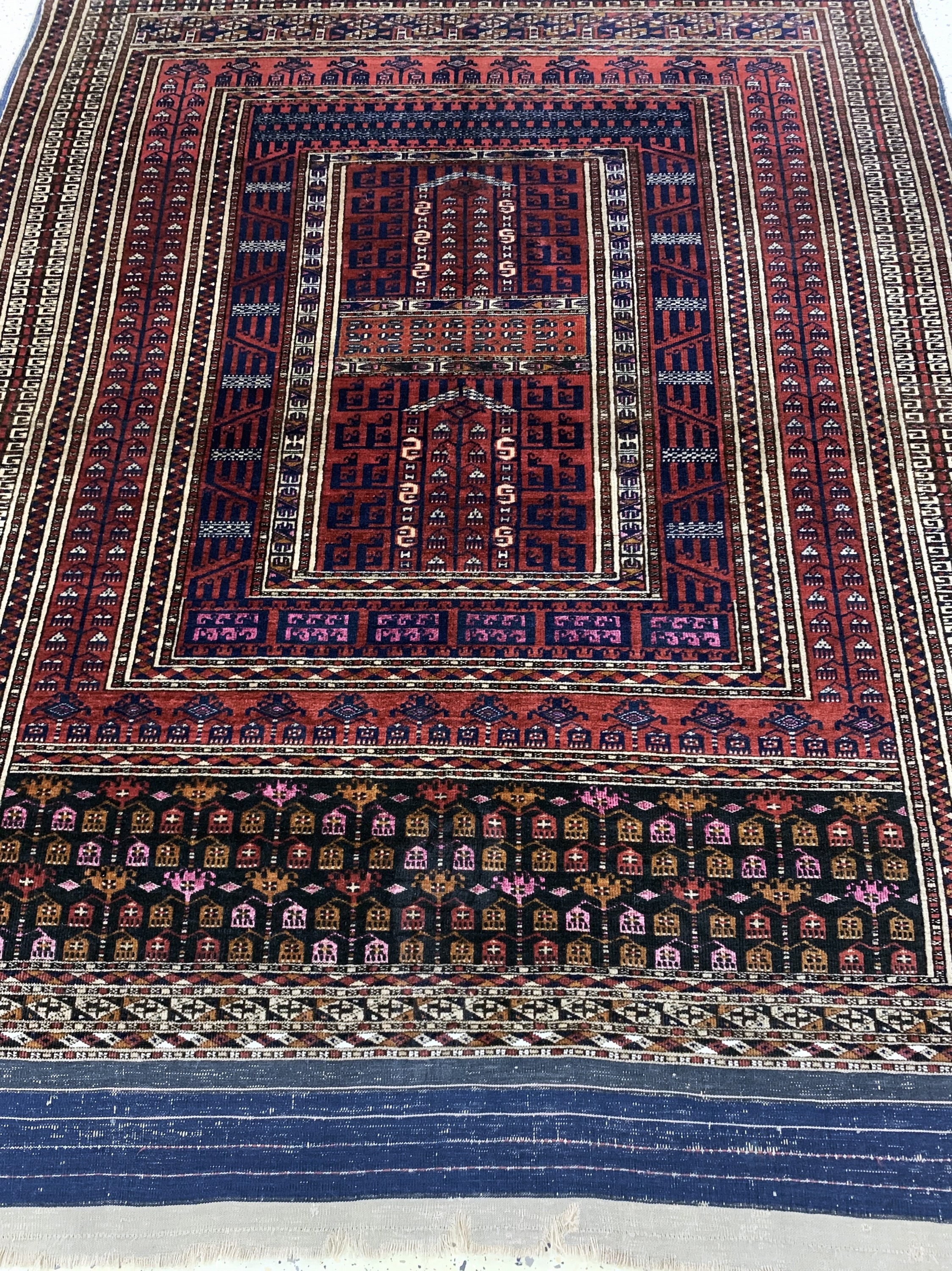 Detail f: Saryk Engsi"Part-Silk"antik, Turkmenistan, 19.Jhd, Wolle mit Seide auf Wolle, ca. 180 x 145 cm, fachkundig gereinigt, EHZ: 2