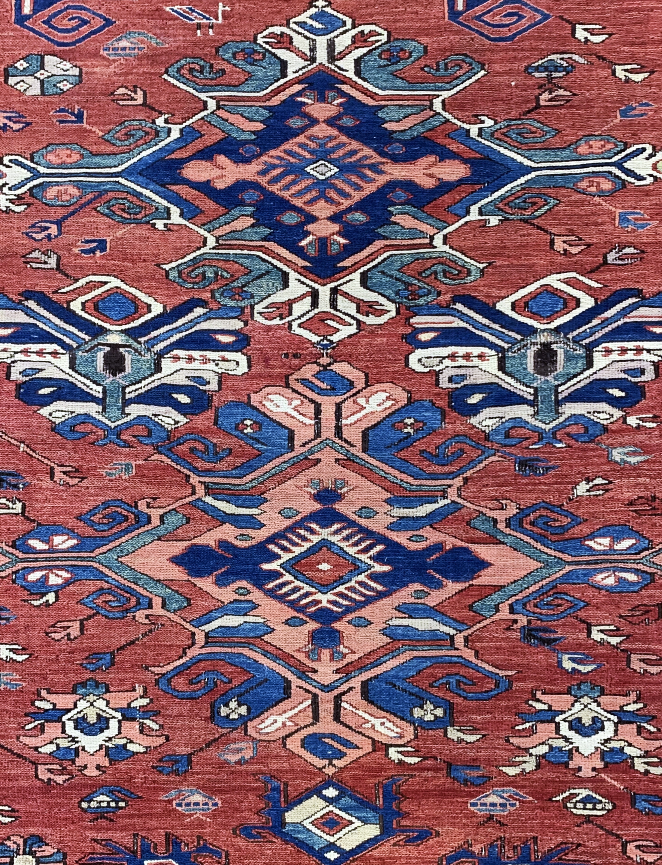 Detail b: Antike"Sumakh", Kaukasus, um 1900, Wolle auf Wolle, ca. 185 x 100 cm, EHZ: 2
