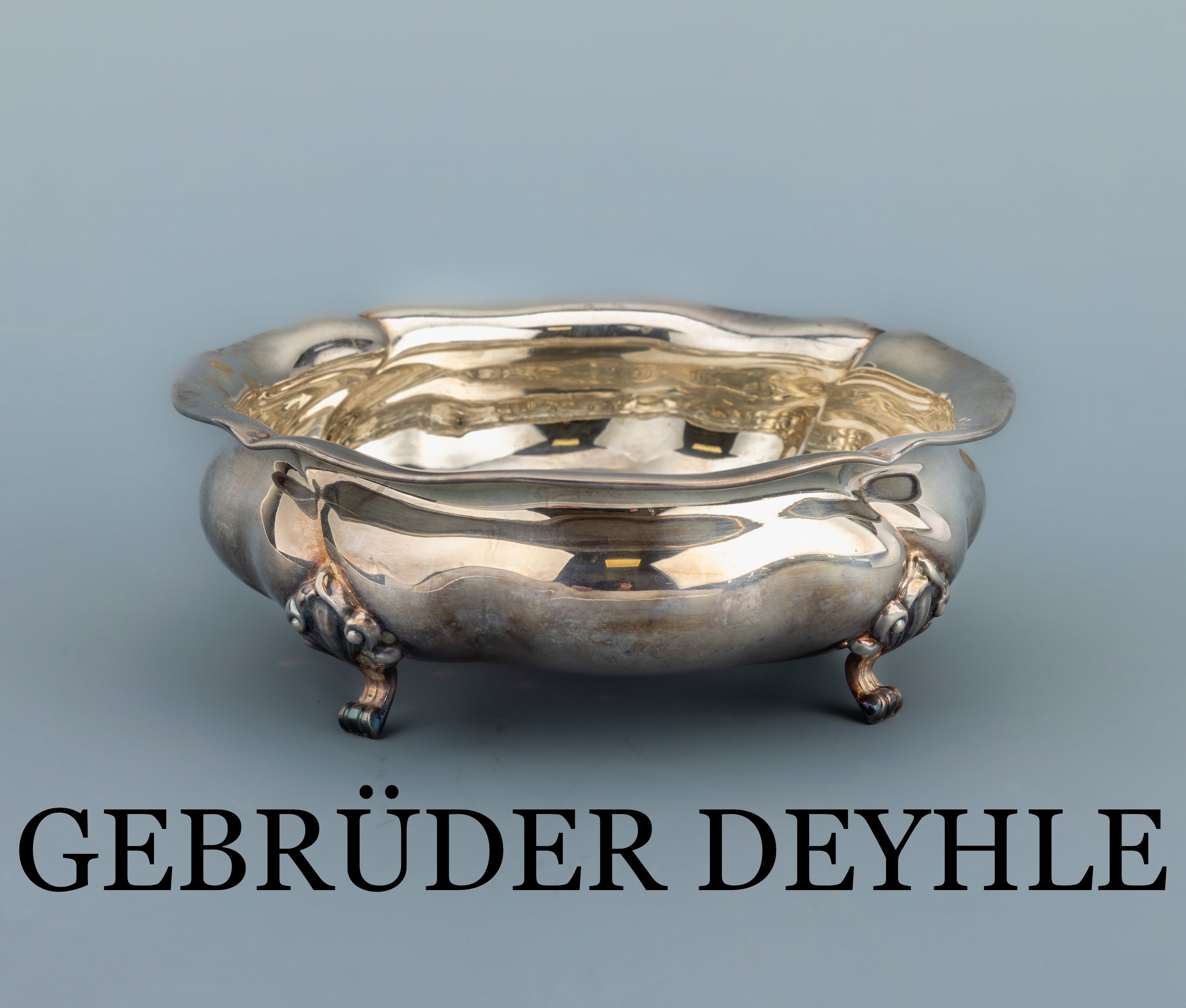 Anbietschale, 925er Silber, deutsch, schlichte bauchige Grundform, D. ca. 16.5 cm, auf 4 Füßen, ca. 250 g, Hersteller GEBRÜDER DEYHLE/Schwäbisch ...