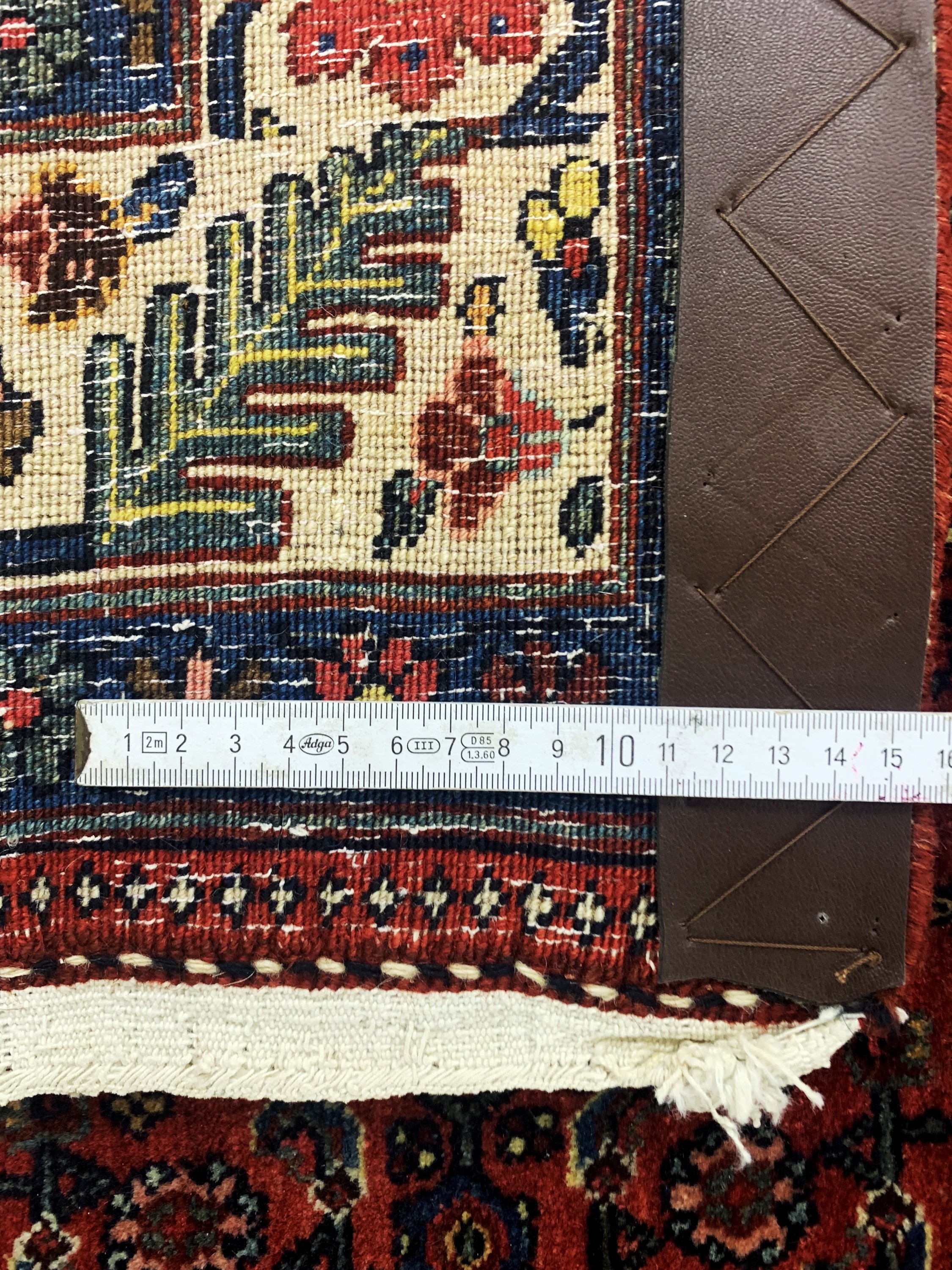 Detail f: Bidjar fein antik, Persien, datiert 1331(1910), Wolle auf Baumwolle, ca. 212 x 140cm, gereinigt, EHZ:(nahezu neuwertig)