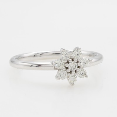 Image Ring mit Brillanten, WG 585/000, 8 Brill. blütenförmig gef. zus. ca. 0.30 ct ...
