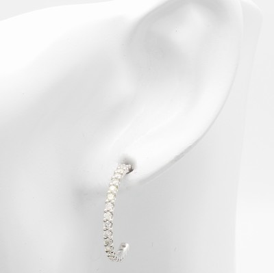26912374a - Paar Steckcreolen mit Brillanten, WG 585/000, 42 Brill. in Krappenfassungen zus. ca. 1 ...