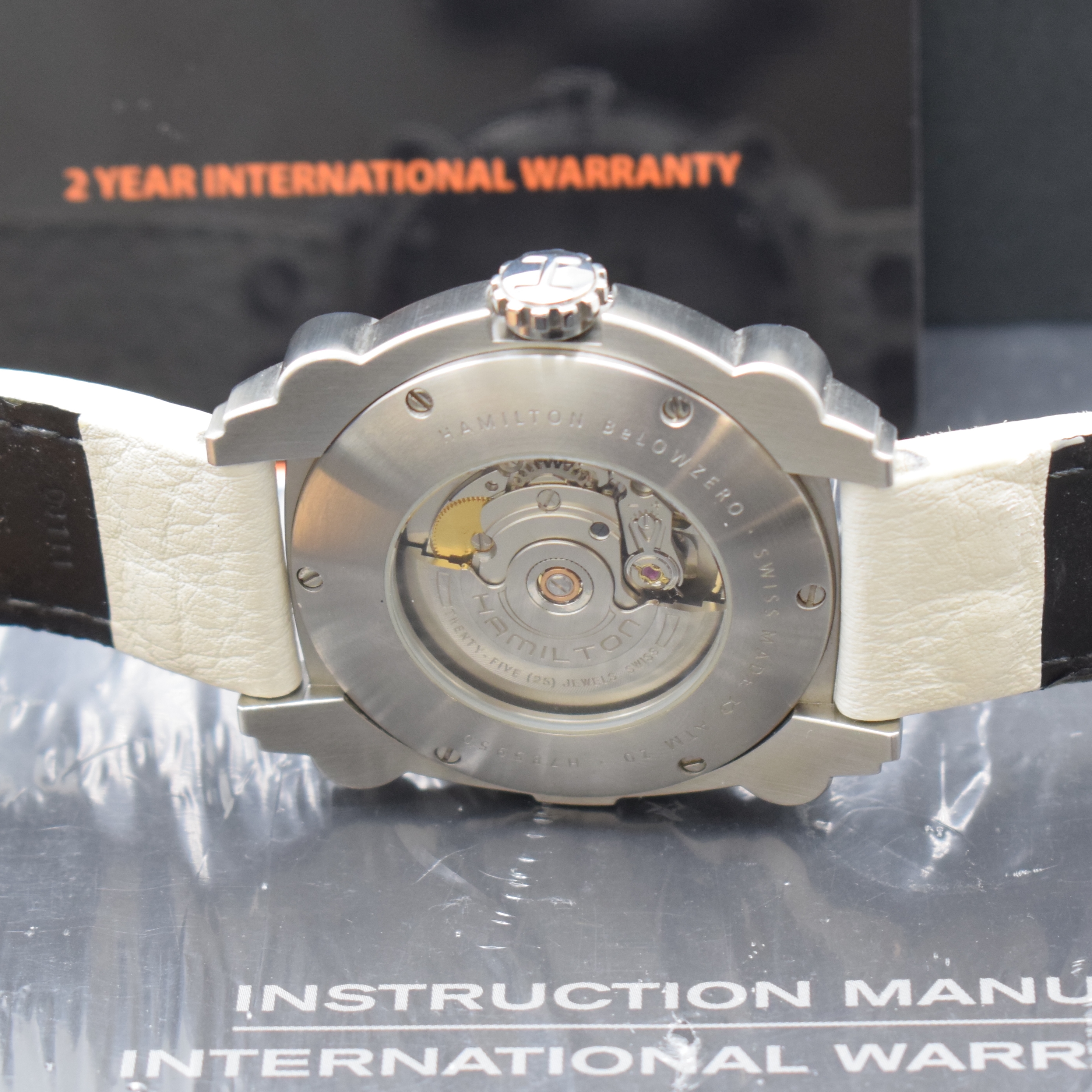 Detail c: HAMILTON Armbanduhr Khaki Belowzero Referenz H785950, Automatik, Schweiz um 2015, Edelstahlgeh. inkl. orig. Kautschuk-/Lederband m. orig. Dornschl., ...