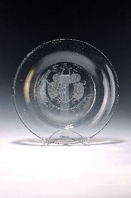 Image 26912870 - Teller mit Wappendekor, deutsch, 18. Jh., farbloses Glas, geschnittener Dekor, ...