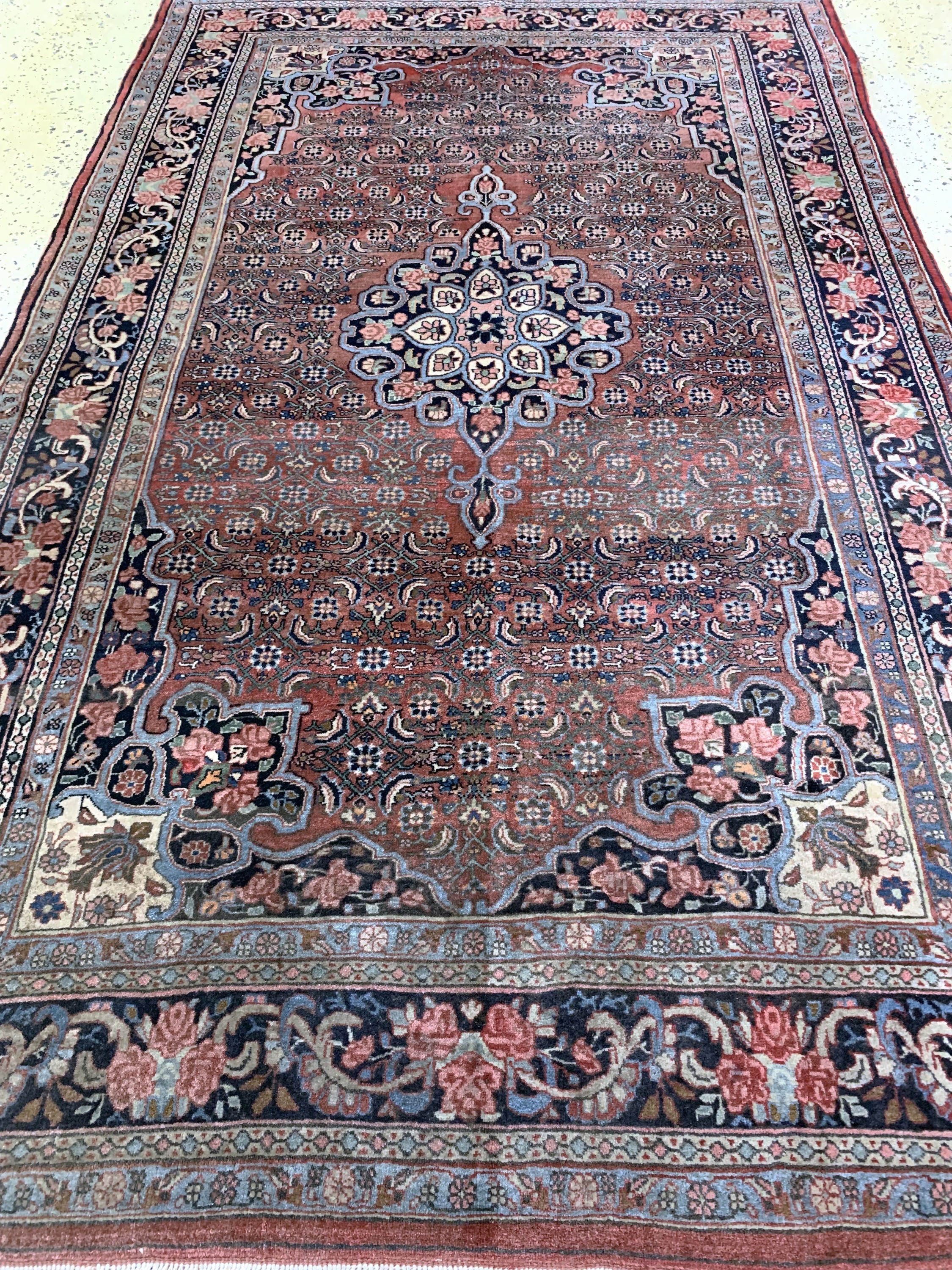 Detail d: Rosenbidjar , Persien, Korkwolle auf Baumwolle, ca. 222 x 136cm,