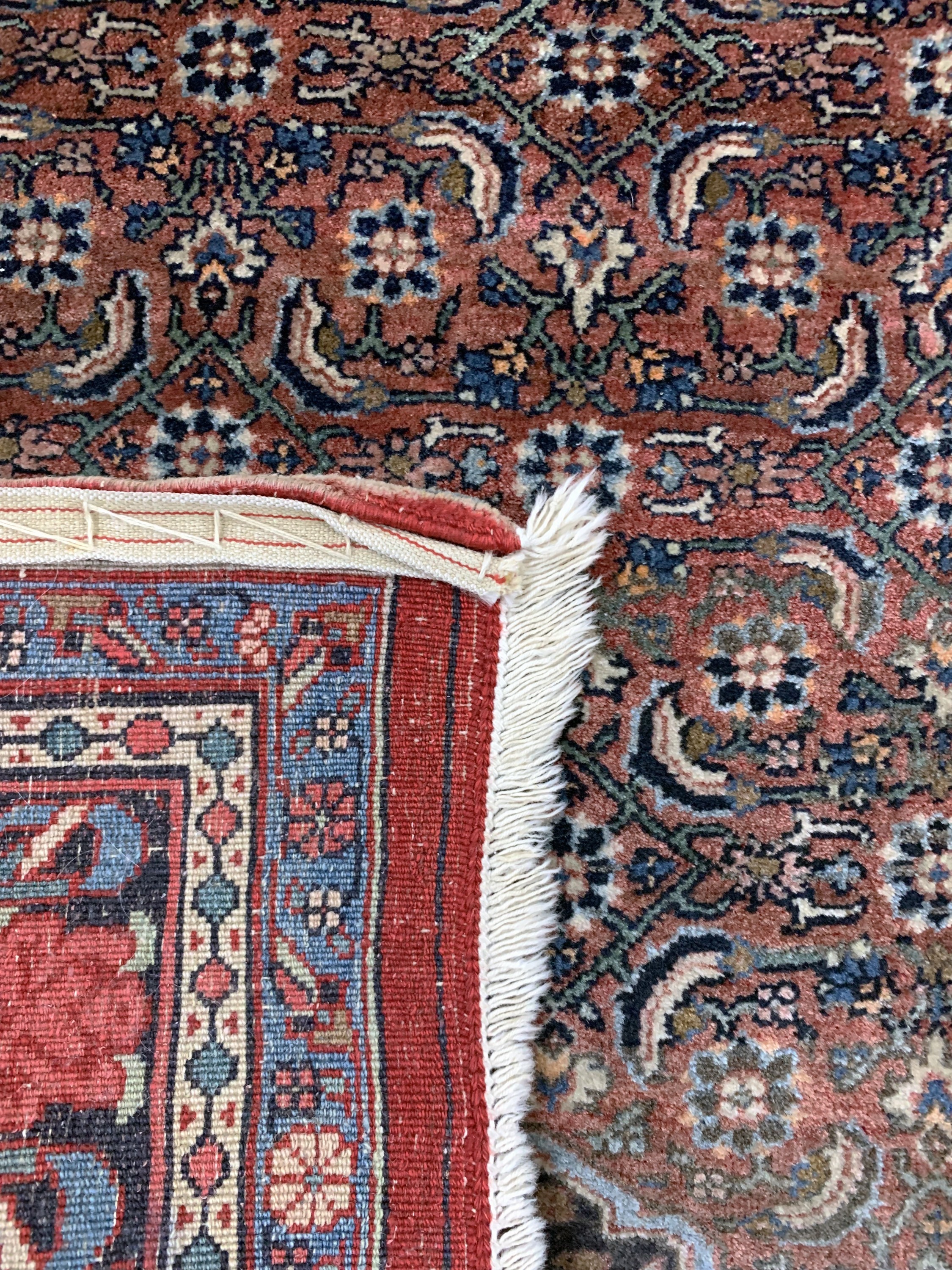 Detail e: Rosenbidjar , Persien, Korkwolle auf Baumwolle, ca. 222 x 136cm,