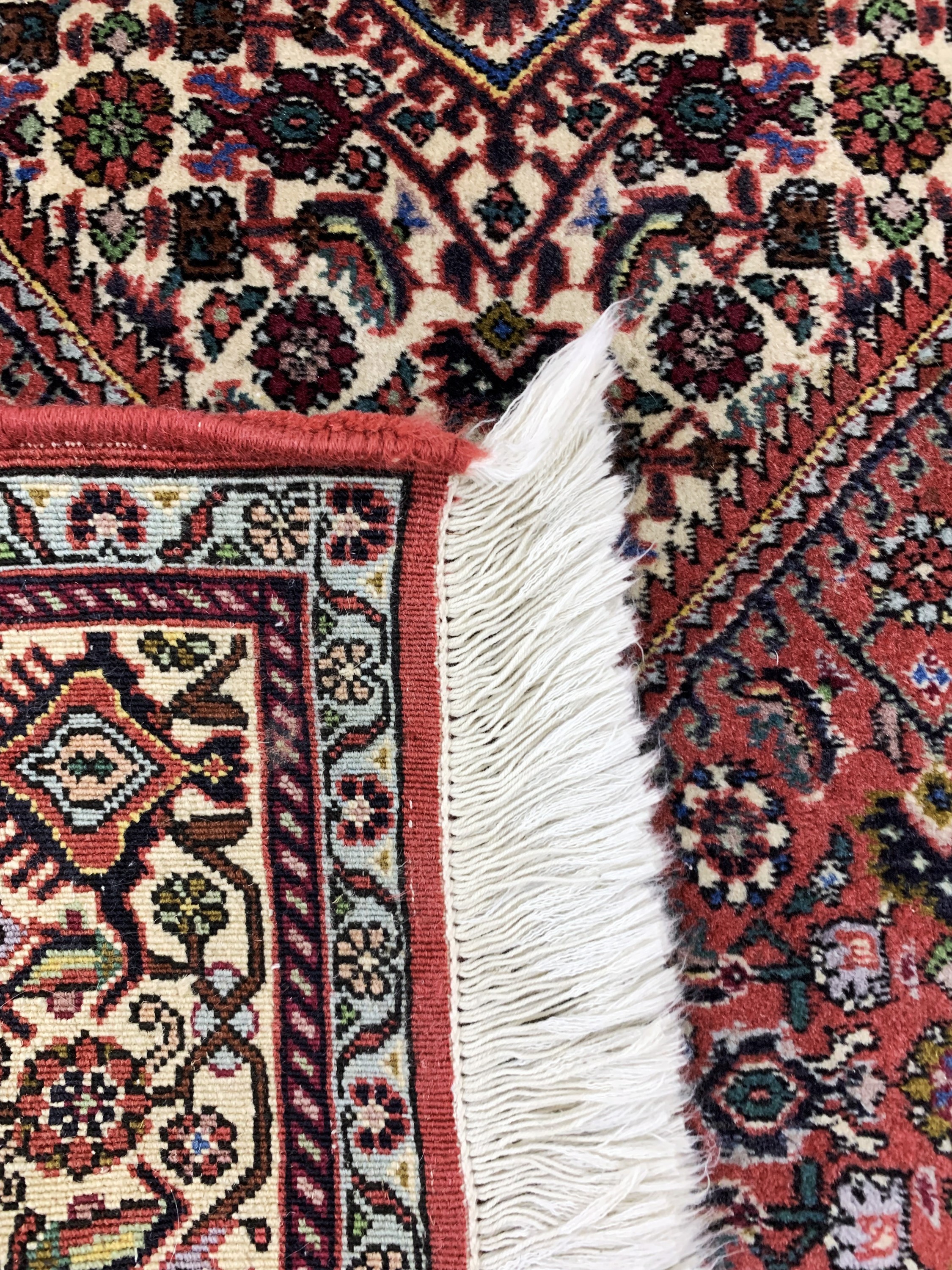 Detail e: Bidjar fein, Persien, Ende 20.Jhd, Korkwolle auf Baumwolle, ca. 179 x 116 cm, Reinigungsbedürftig, EHZ: 2