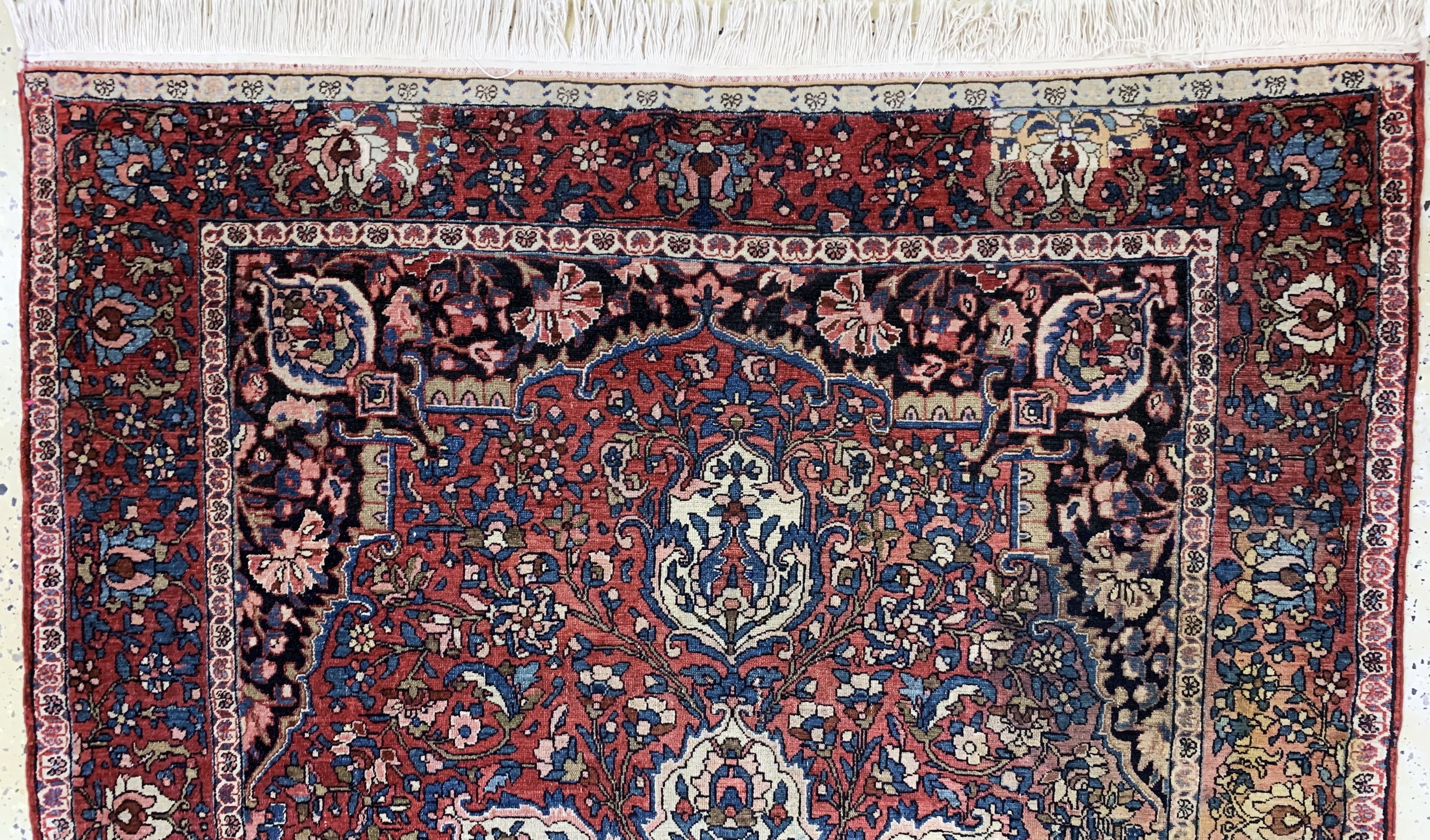 Detail d: Bachtiar antik, Persien, um 1900, Wolle aufBaumwolle, ca. 200 x 138 cm, EHZ: 3, (Restaurierungen)