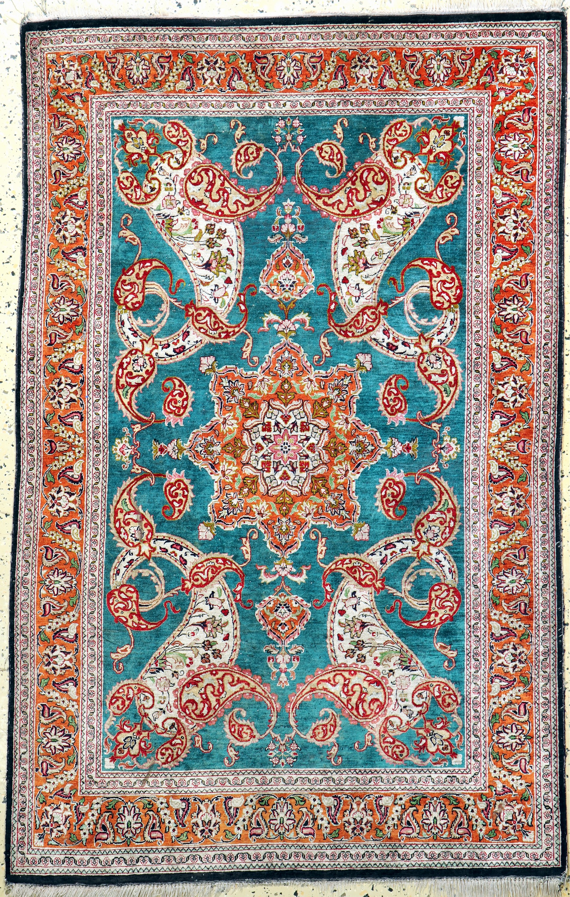 Ghom Seide, Persien, Ende 20.Jhd, reine Naturseide, ca. 155 x 98 cm, EHZ: 3