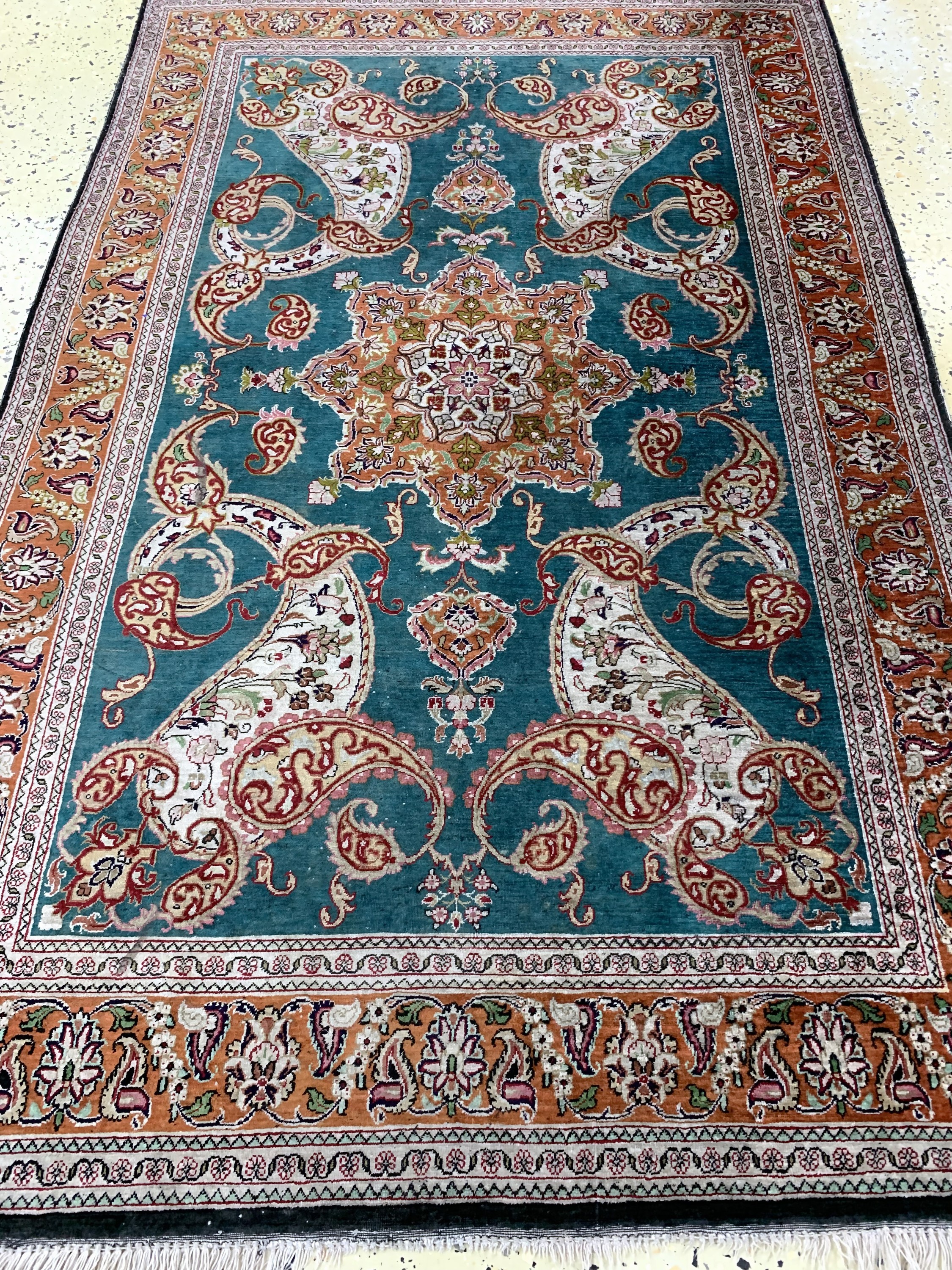 Detail d: Ghom Seide, Persien, Ende 20.Jhd, reine Naturseide, ca. 155 x 98 cm, EHZ: 3
