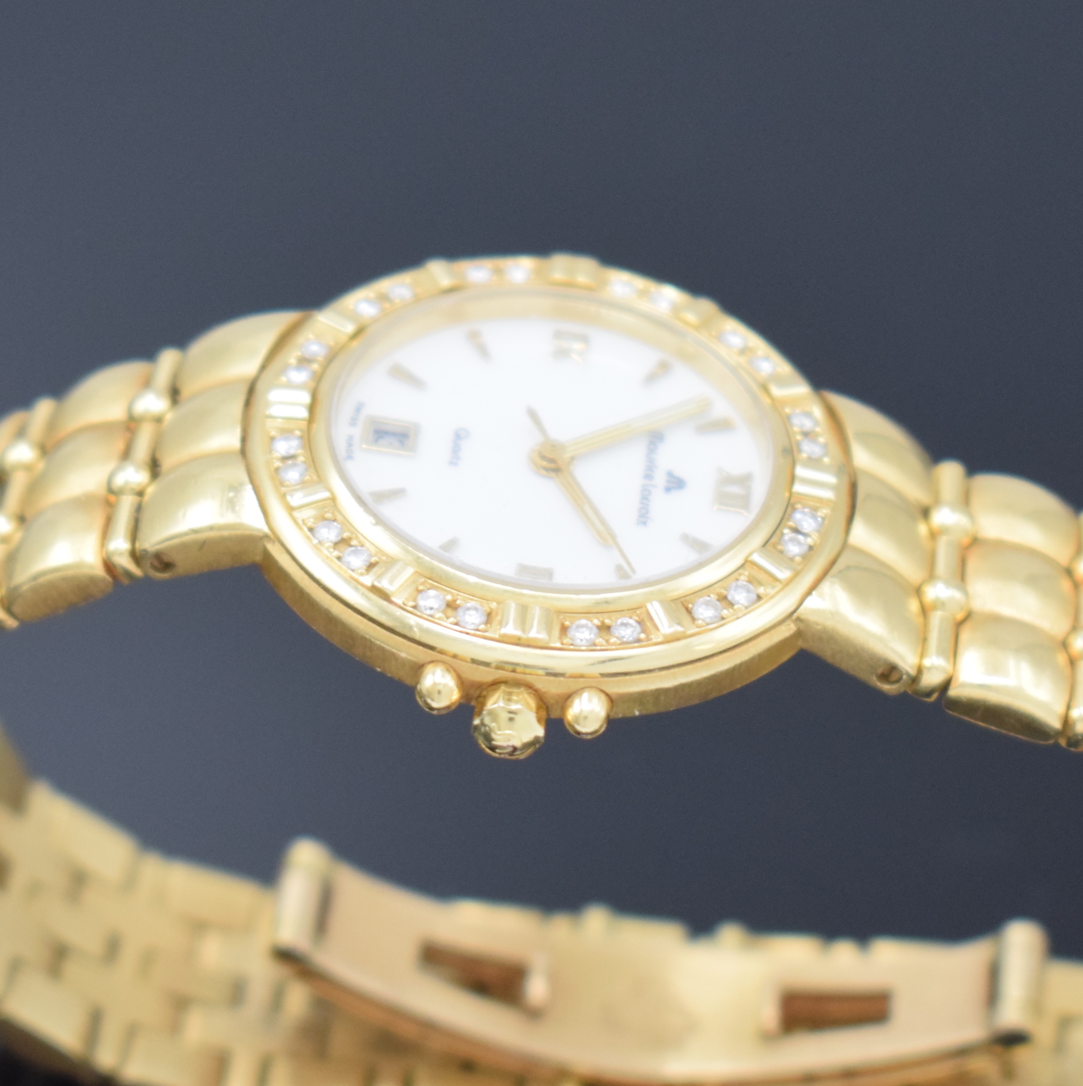 Detail c: MAURICE LACROIX Damenarmbanduhr Calypso in GG 750/000 mit Brillanten, quarz, Schweiz um 2000, Boden aufgedr., Gliederband m. dopp. Faltschl., ...