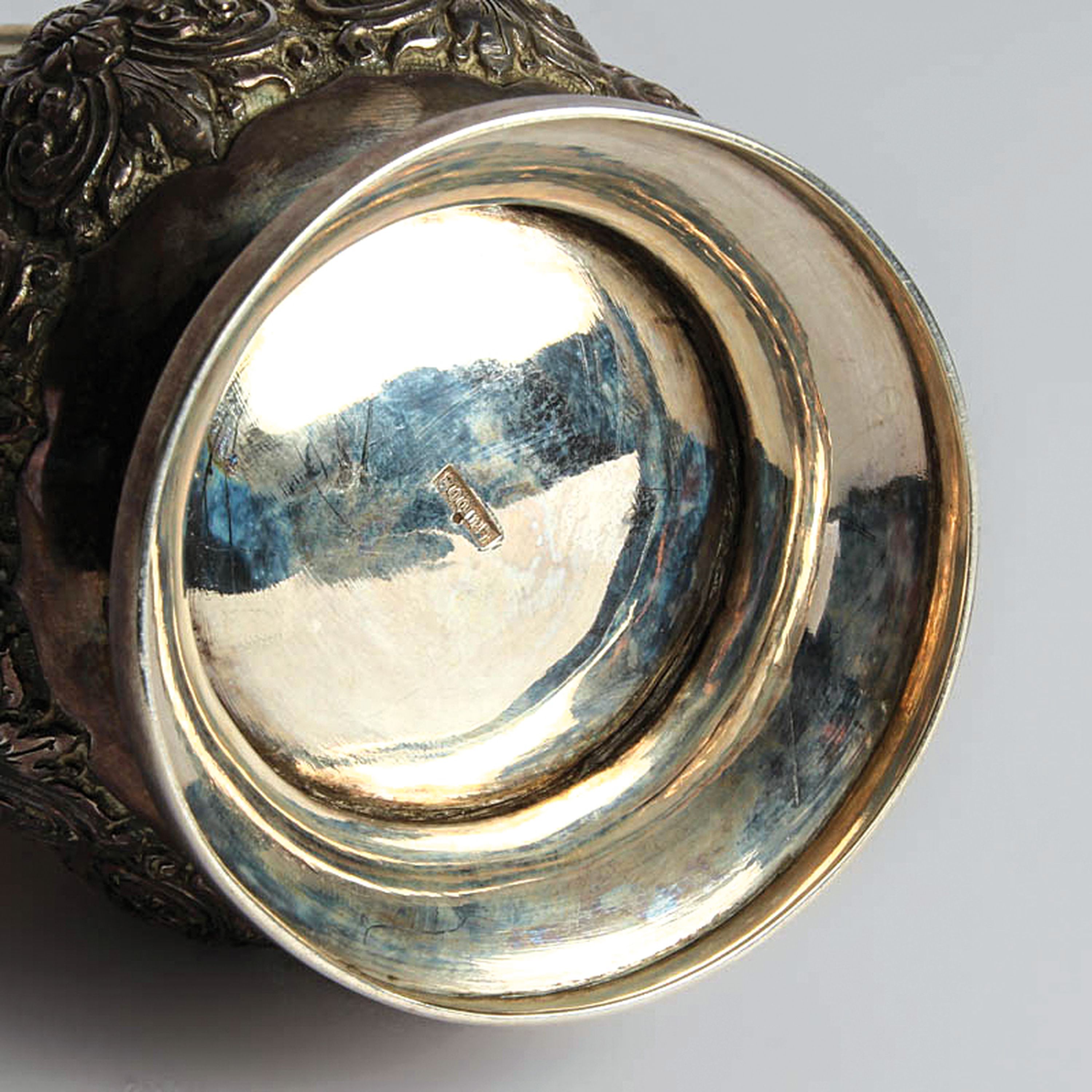 Detail g: Mokkakännchen des Historismus, deutsch, Ende 19.Jh., 800er-Silber, ca.438g, H. 15 cm