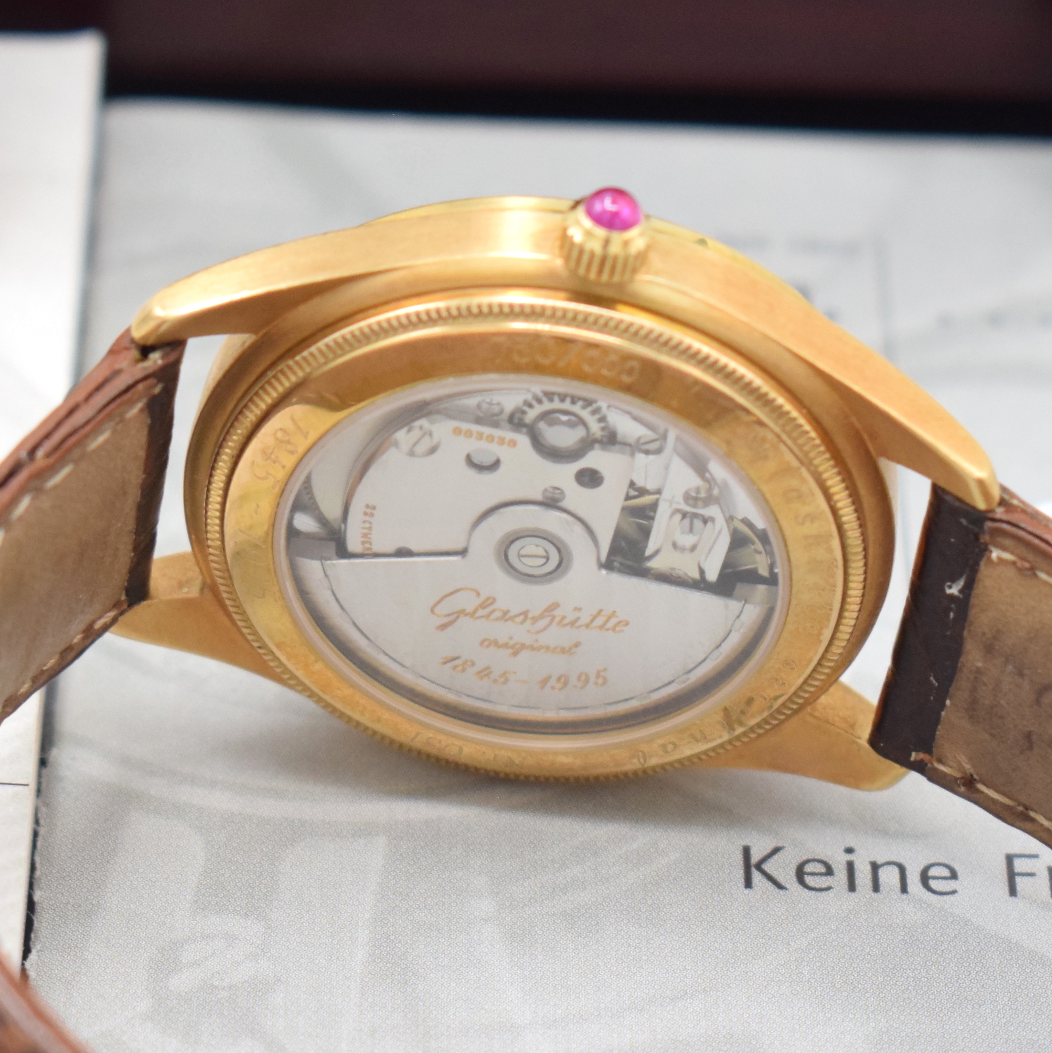 Detail c: GLASHÜTTE Original Jubiläums Herrenarmbanduhr in GG 750/000, Deutschland verk. lt. Pap. 05/1995, zum 150 Jährigen Jubiläum, Automatik, beids. ...