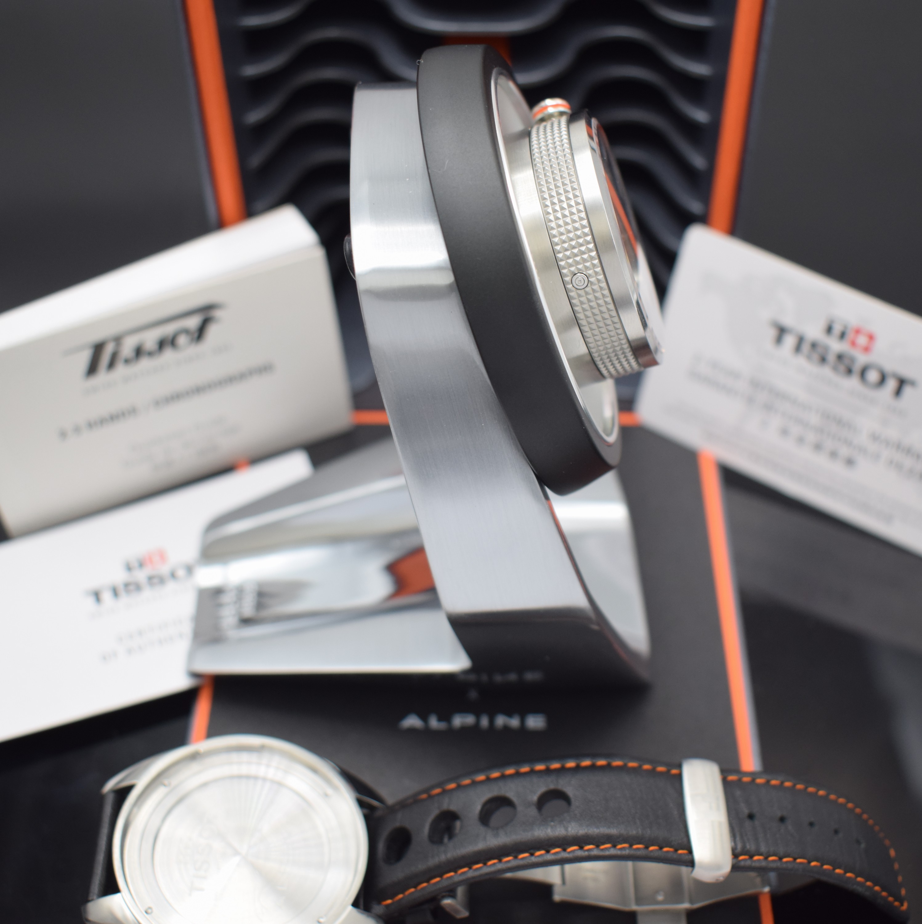 Detail h: TISSOT seltener, auf 516 Stück limiterter Armbandchronograph Alpine Referenz T123.427.16.081.00, Automatik, Edelstahlgeh. inkl. orig. Lederband m. ...