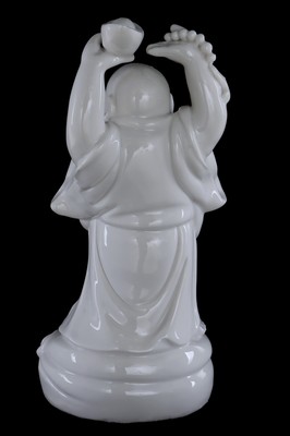 26914257a - Happy Buddha "Hotai", made in China, Porzellan, in stiltypischer Darstellung ...