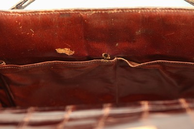 26914287f - Seltene Vintage HERMES KELLY Bag 32, 1960er Jahre, HERMES Shiny Crocodile in Havanna ...