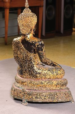 26914298a - Sehr großer Shakyamuni-Buddha, Thailand, 18./19. Jh., Bronze, vergoldet, Geste der ...