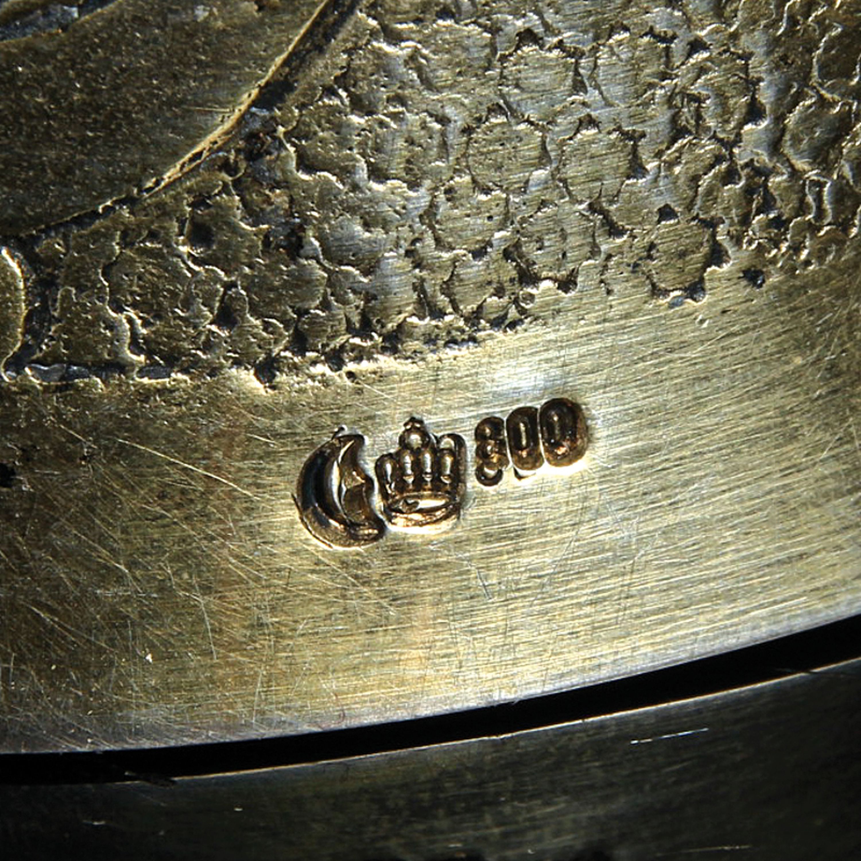 Detail g: Brautbecher nach Vorbild des 18.Jh., deutsch, um 1900, 800er-Silber, fragmentarische Vergoldung, punziert, H. 20cm, ca. 264g