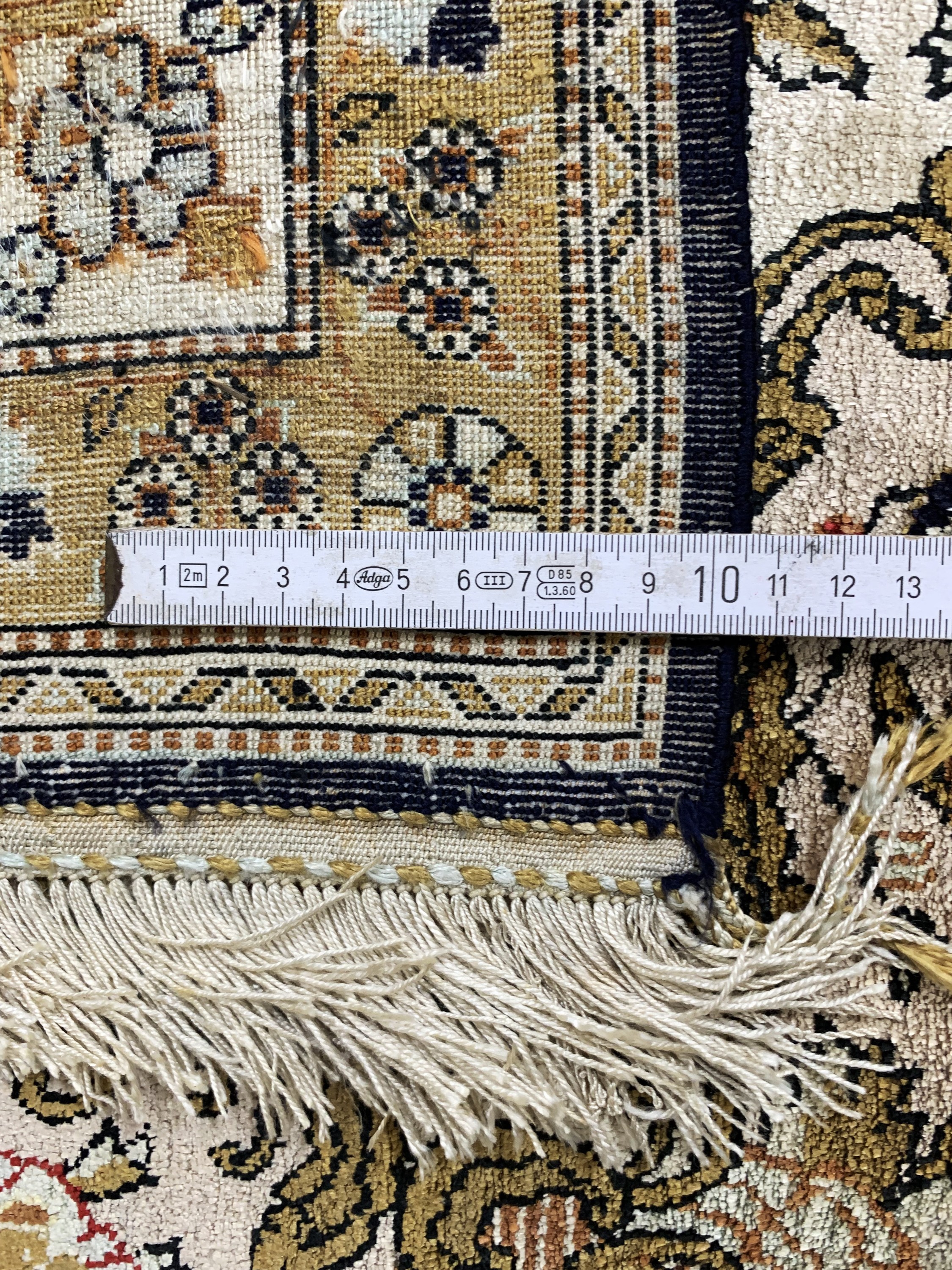 Detail f: Ghom Seide wohl"Shaker", Persien, Anfang 20.Jhd, reine Naturseide, ca. 225 x 142 cm, gereinigt, EHZ: 1-2