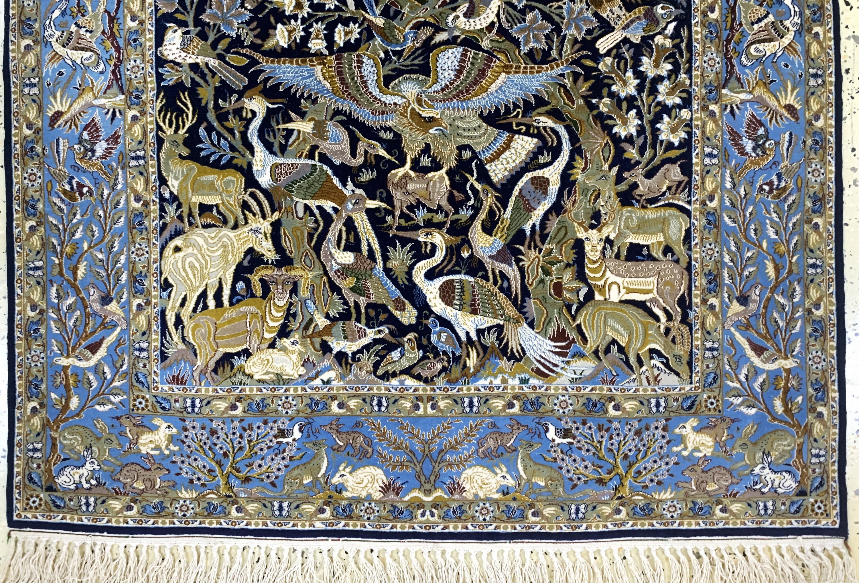 Detail c: Esfahan fein, Persien, Ende 20.Jhd, Korkwolle mit und auf Seide, ca. 163 x 108 cm,ca. 1,0 Mio. Kn/qm, EHZ: (Nahezu neuwertig)