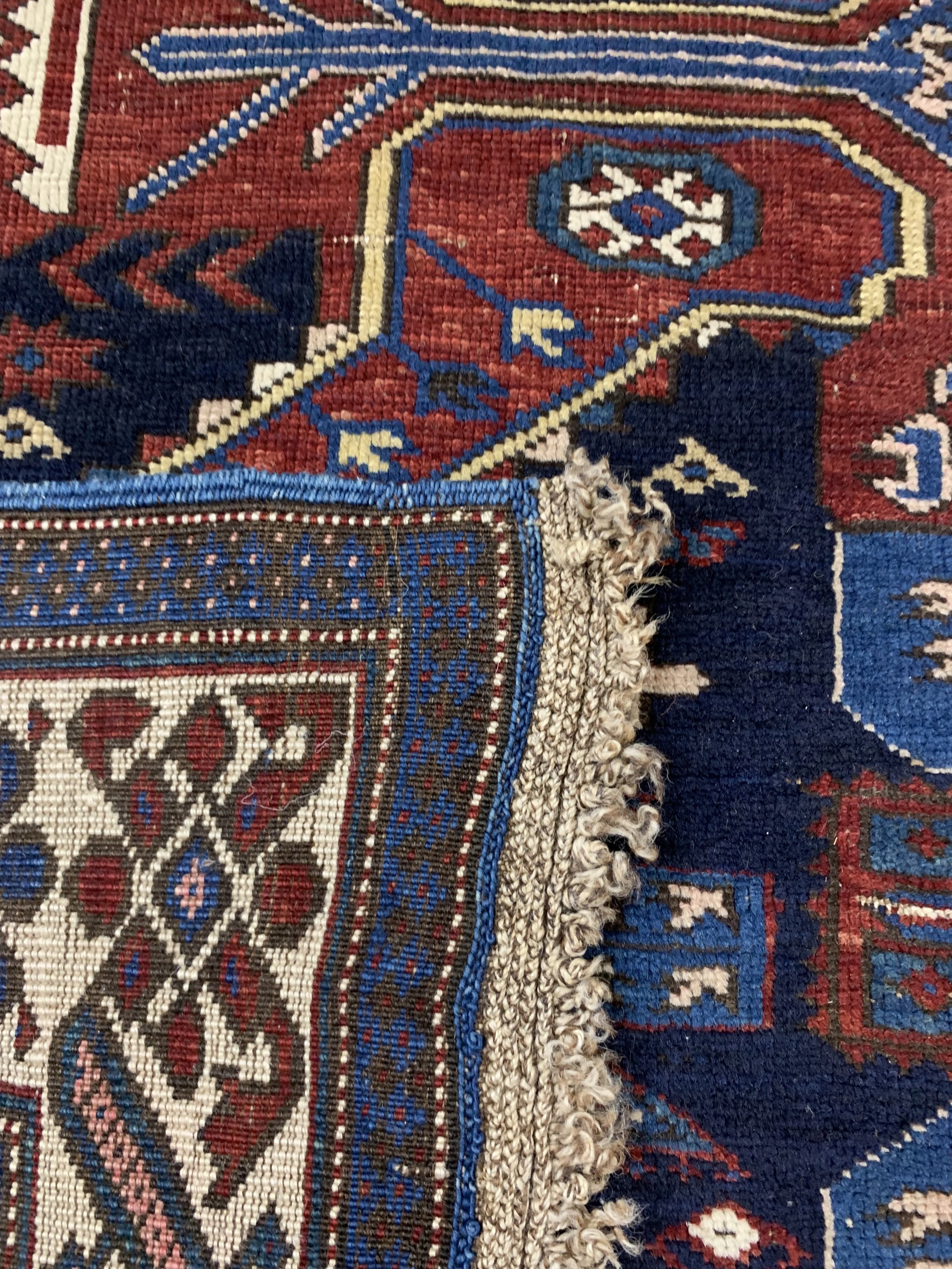 Detail f: Antiker"Seychur", Kaukasus, 19.Jhd, Wolle auf Wolle, ca. 290 x 140 cm, EHZ: 2-3