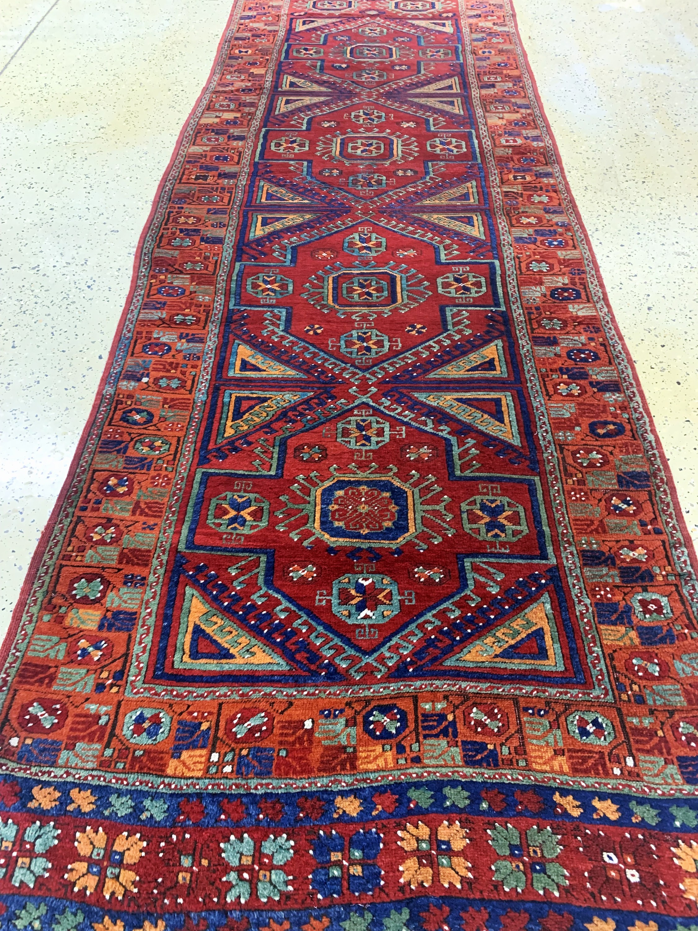 Detail f: Konya antik, Türkei, um 1900, Wolle auf Wolle, ca. 385 x 123 cm, gereinigt, EHZ: 2