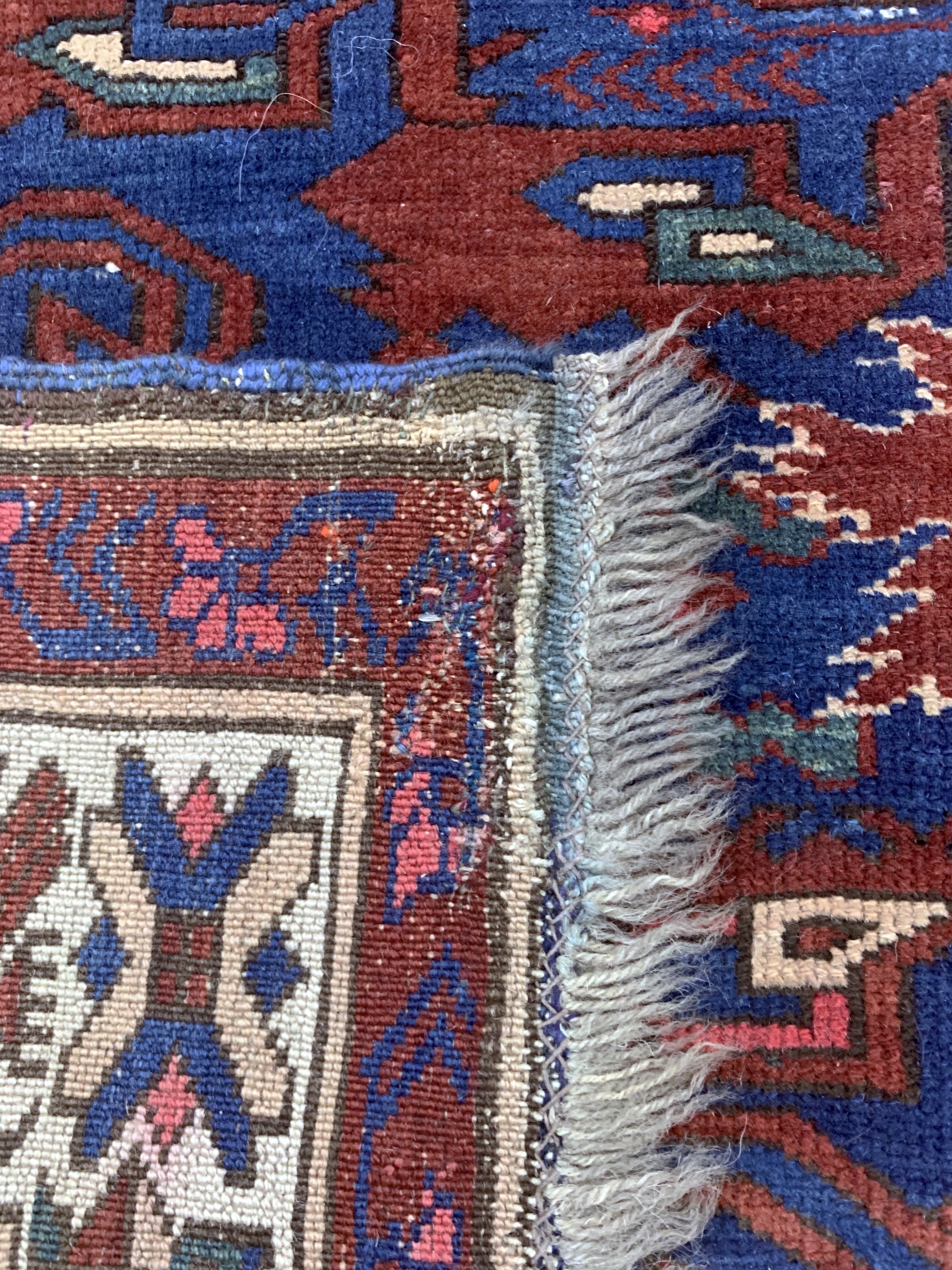 Detail f: Antiker Schirwan Kaukasus, 19.Jhd, Wolle auf Wolle, ca. 195 x 100 cm, EHZ: 3, (alte restaurierungen)