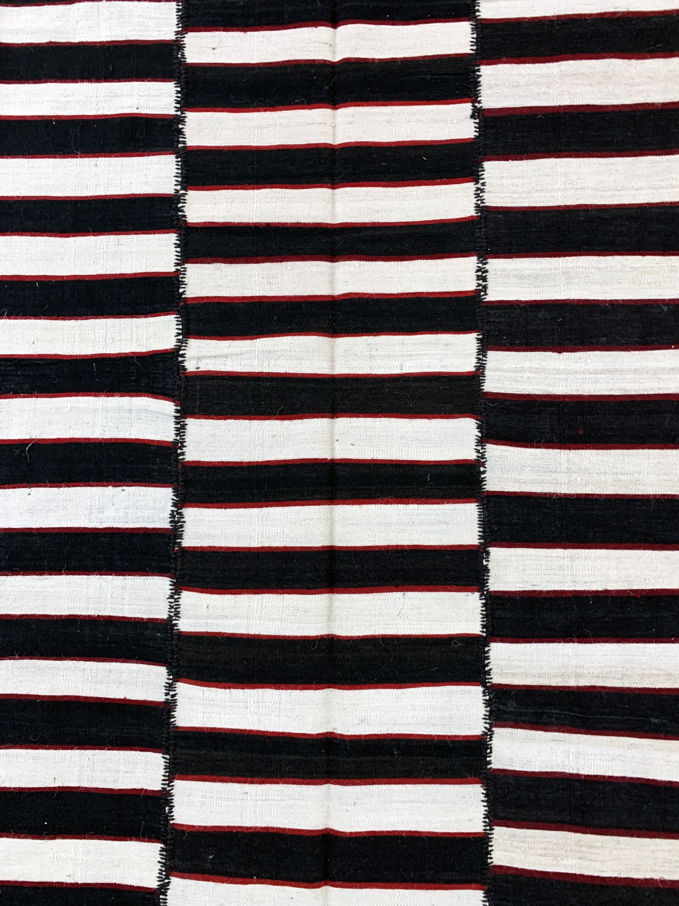 Detail c: Mazandaran Kelim(5 Bahnig), Persien, Mitte 20.Jhd, Wolle auf Wolle, ca. 405 x 240 cm, EHZ: 2