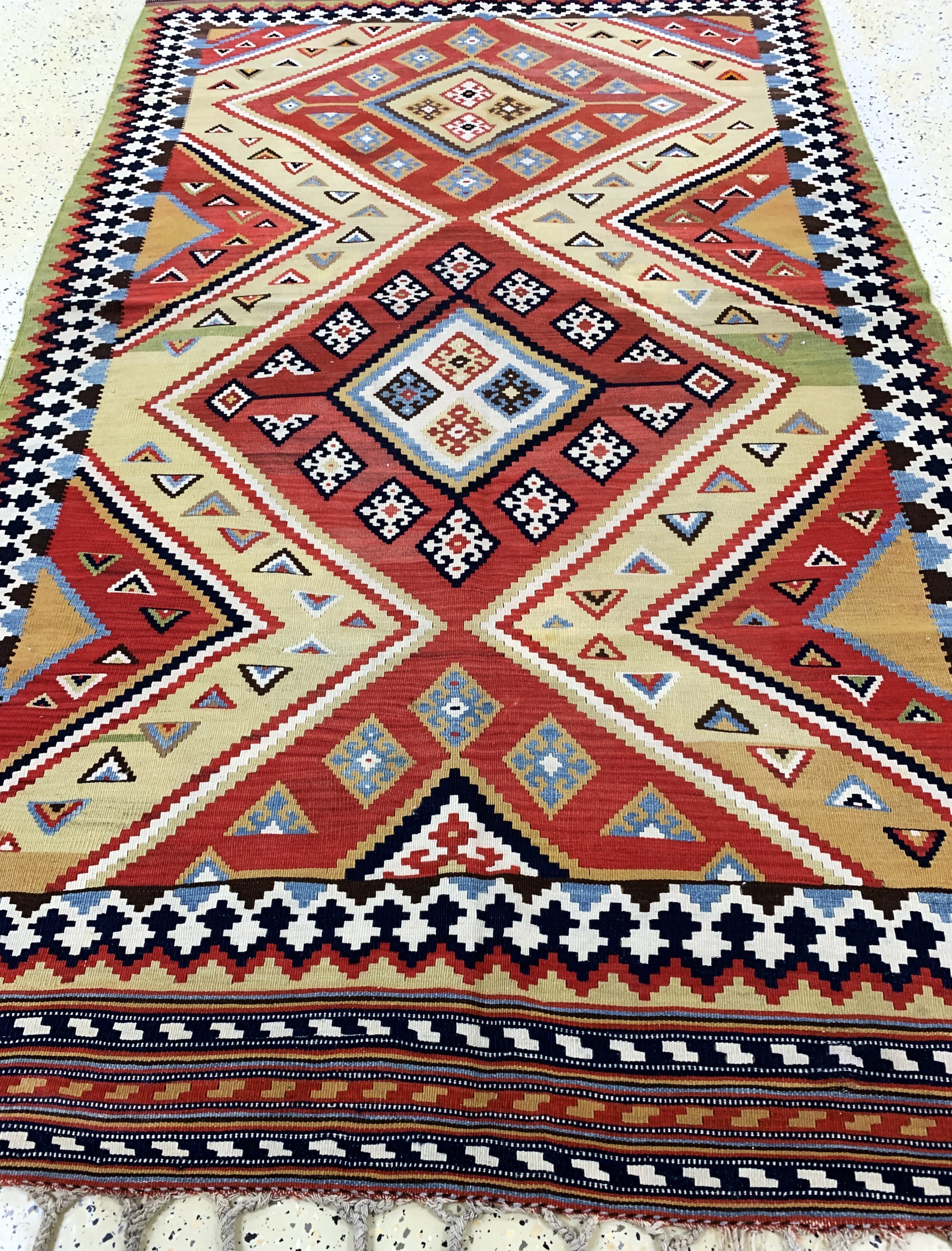 Detail e: Ghaschgai Kelim fein, Persien, Anfang 20.Jhd, Wolle auf Wolle, ca. 240 x 145 cm, EHZ: 2