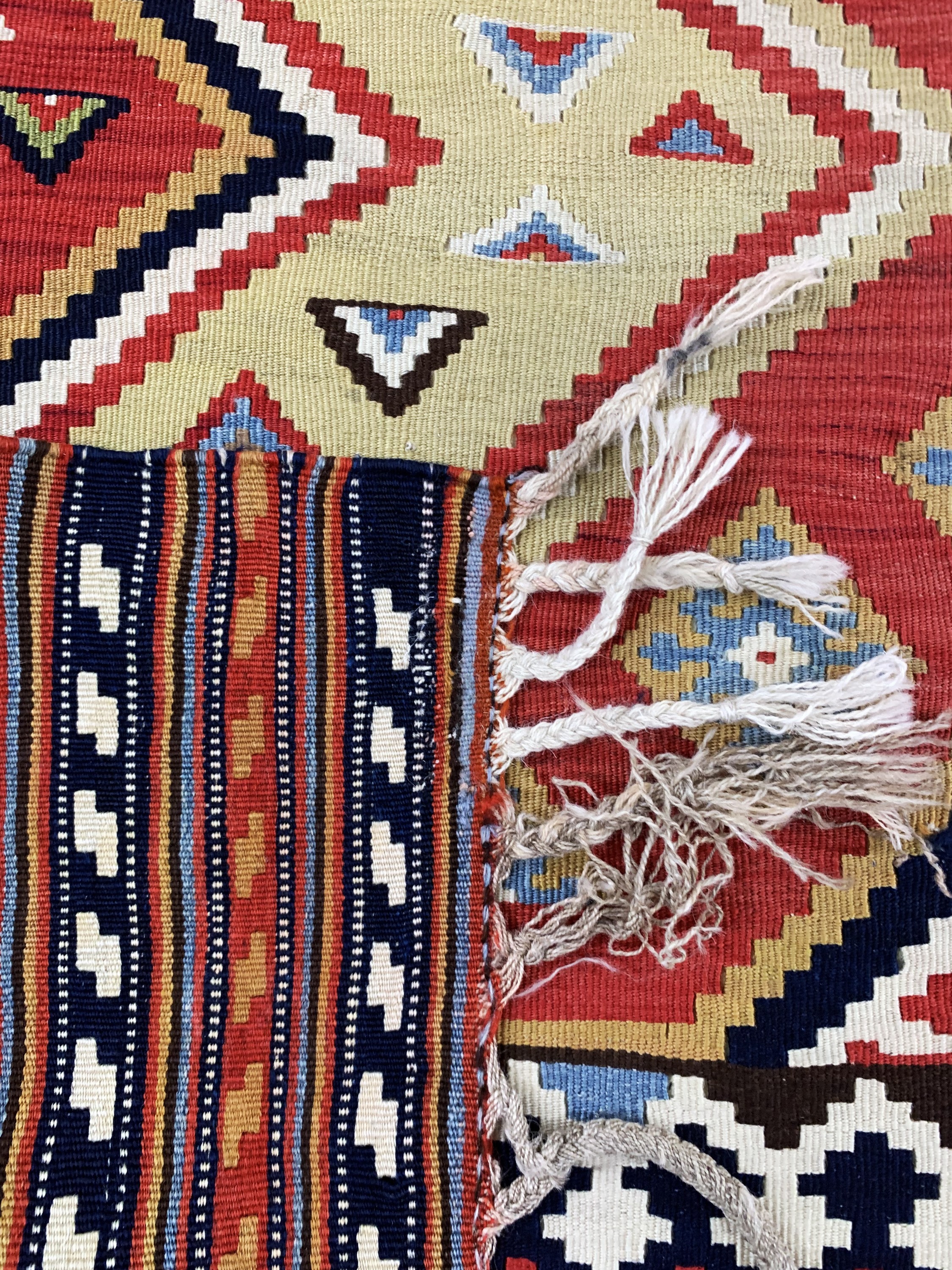 Detail f: Ghaschgai Kelim fein, Persien, Anfang 20.Jhd, Wolle auf Wolle, ca. 240 x 145 cm, EHZ: 2