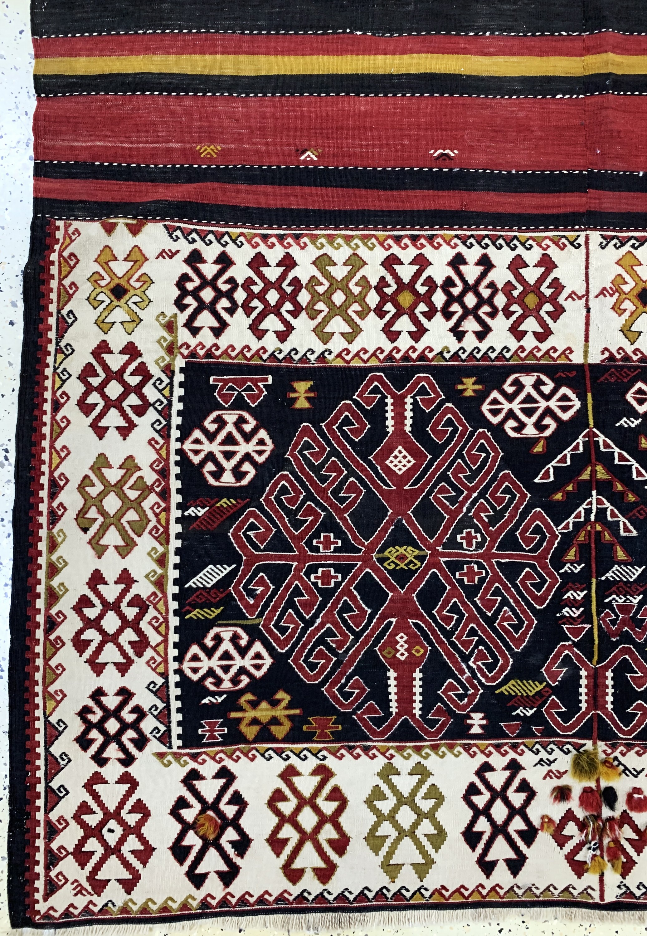 Detail b: Seltener Schahsawan Kelim, Persien, Anfang 20.Jhd, Wolle auf Wolle(2 Bahnig), ca. 240 x 166 cm, EHZ: 2