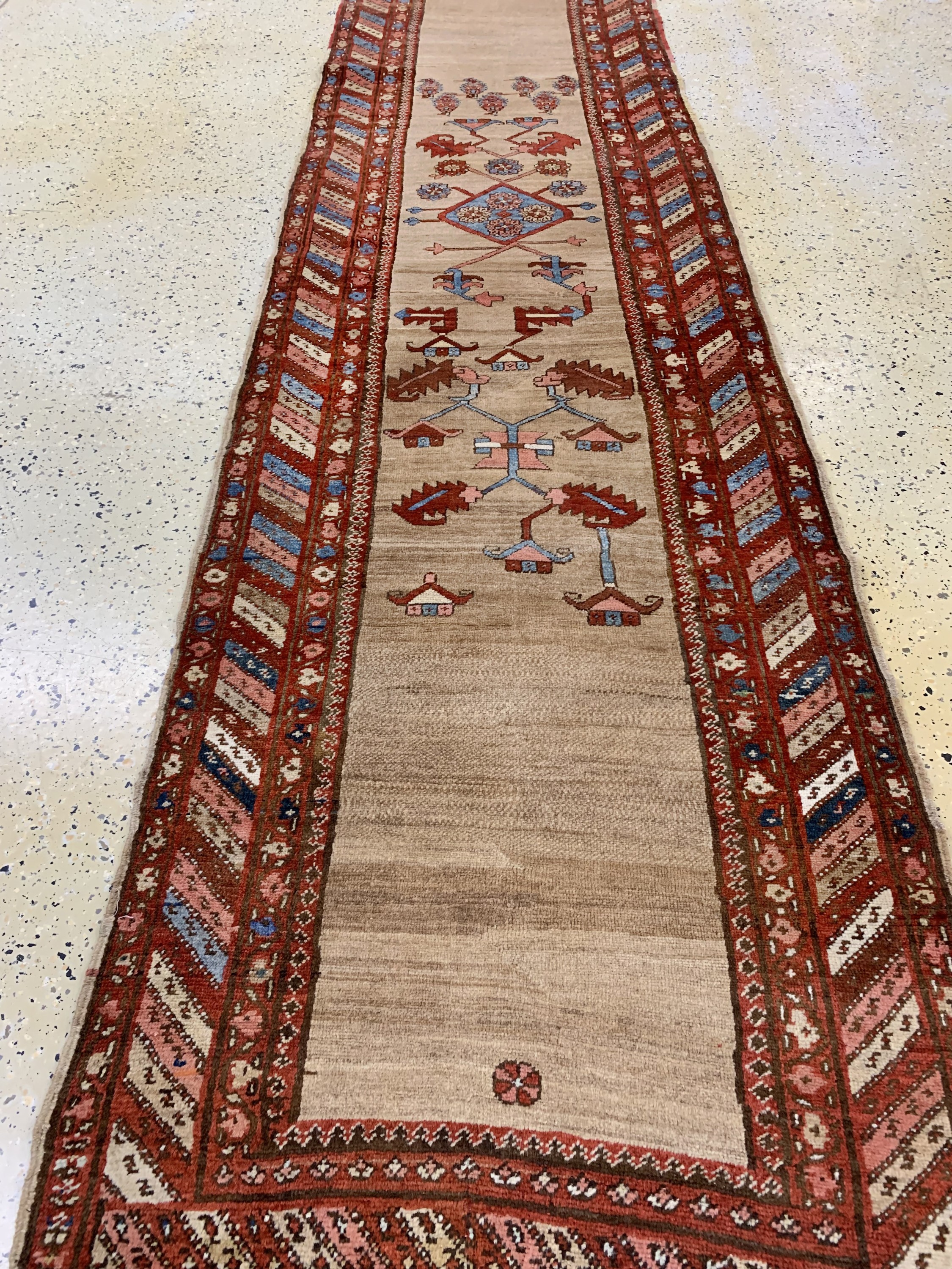 Detail e: Antiker Bakhshaish, Persien, um 1900, Wolle auf Baumwolle, ca. 330 x 90 cm, gereinigt, EHZ: 2
