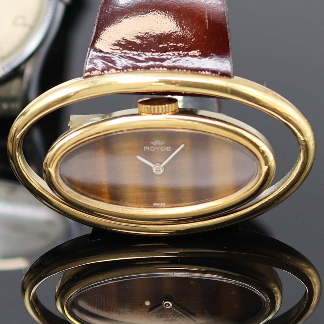 Detail k: Konvolut: 8 teils außergewöhnlichen Armbanduhren, Schweiz um 1938-1975, Handaufzug/Automatik, Geh. 2x Stahl, 2x verg. m. Stahlboden, 3x verschr., ...