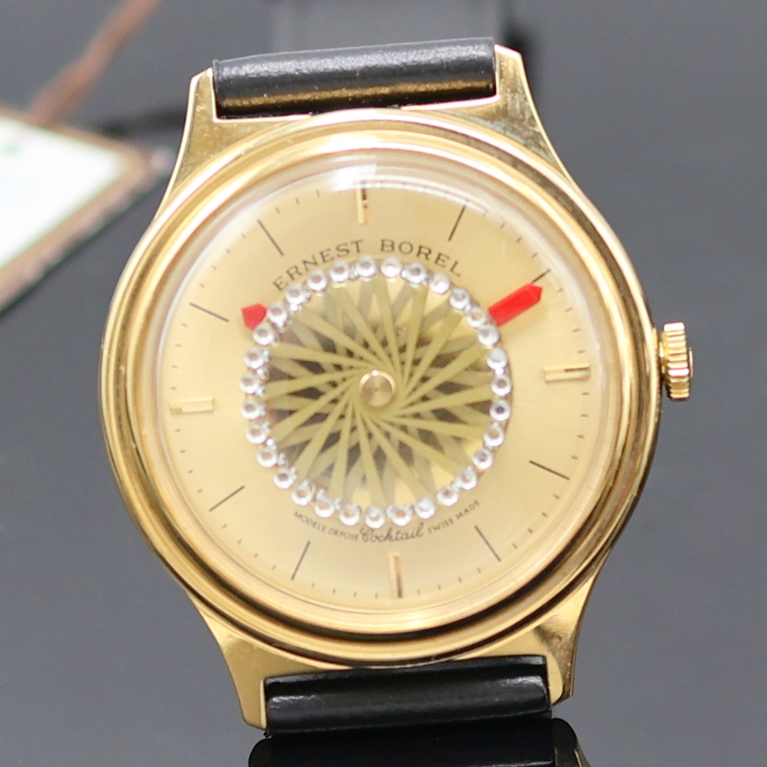 Detail a: ERNEST BOREL 2 Cocktail Armbanduhren, Schweiz um 1965, Handaufzug, vergoldete und beids. vergl. Geh., Borel Lederbänder m. verg. Dornschl., Böden ...