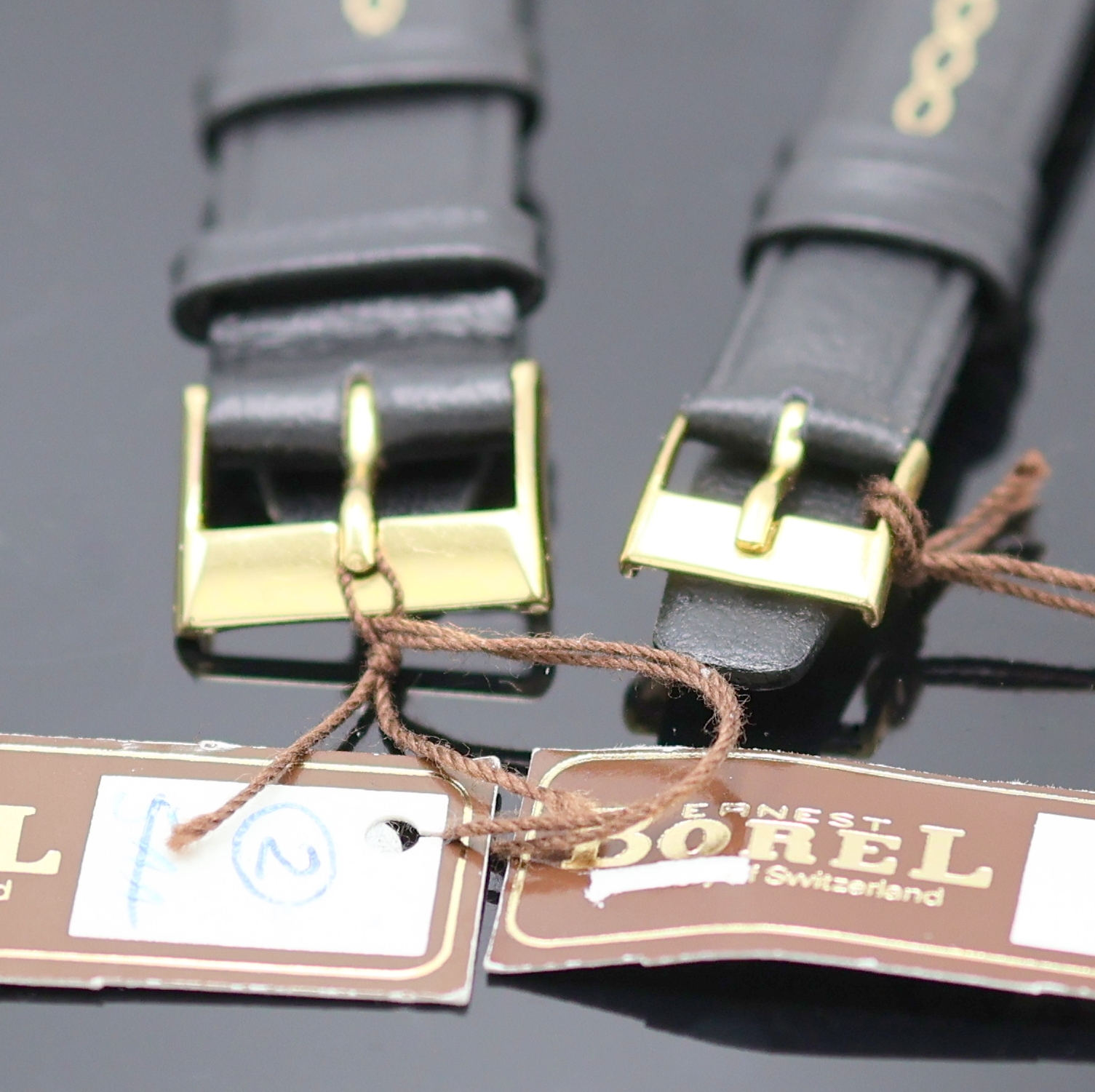 Detail c: ERNEST BOREL 2 Cocktail Armbanduhren, Schweiz um 1965, Handaufzug, vergoldete und beids. vergl. Geh., Borel Lederbänder m. verg. Dornschl., Böden ...