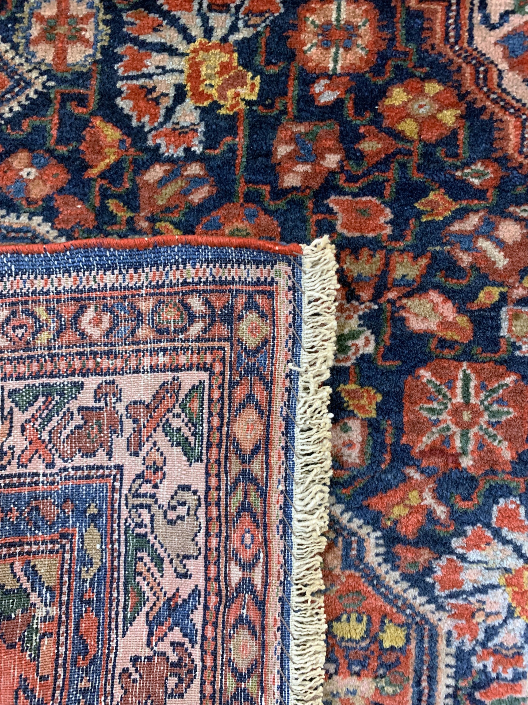 Detail d: Antiker Malayer, Persien, um 1900, Wolle auf Baumwolle, ca. 133 x 156 cm, EHZ: 2